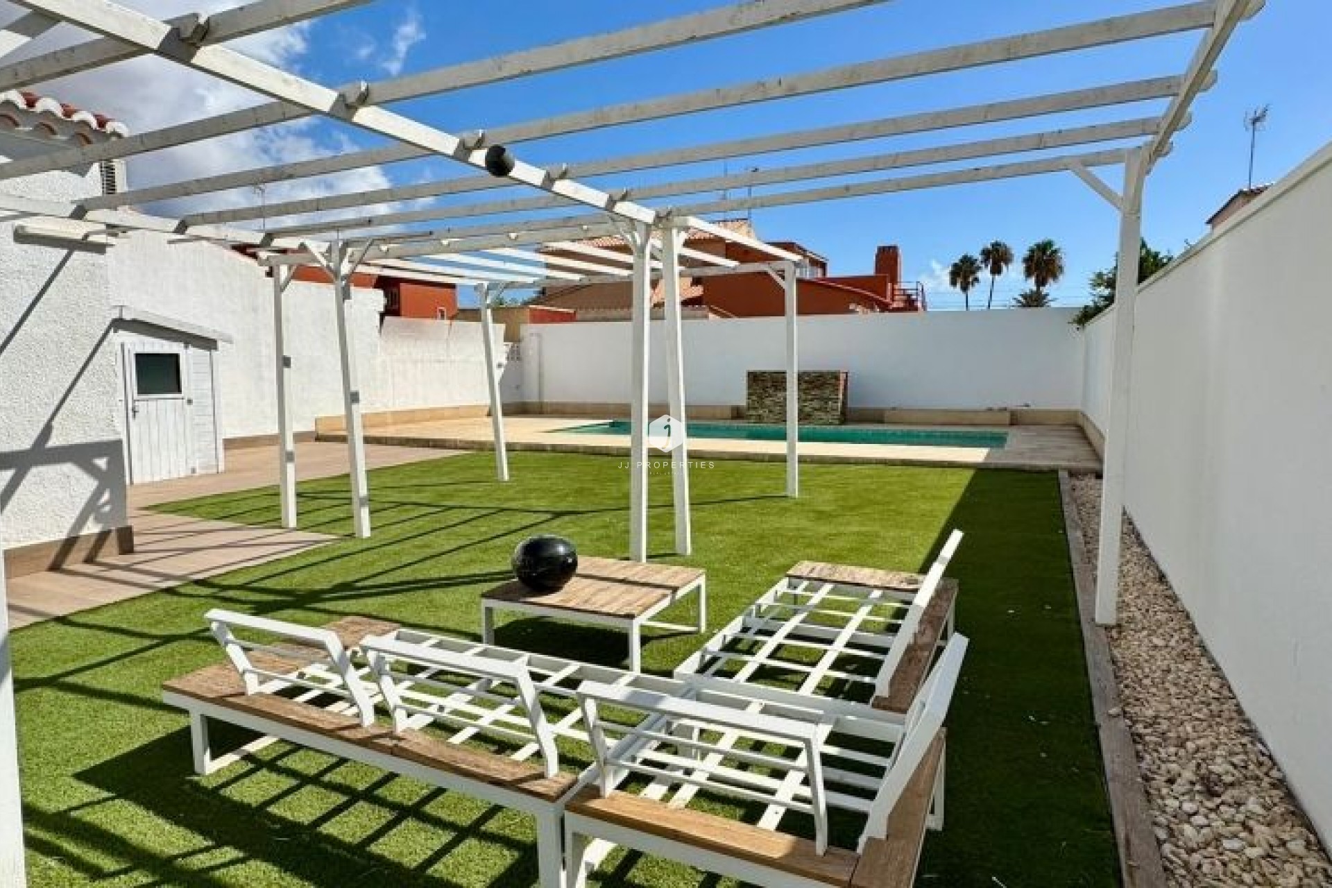Aus zweiter Hand - Villa -
Torrevieja - Costa Blanca