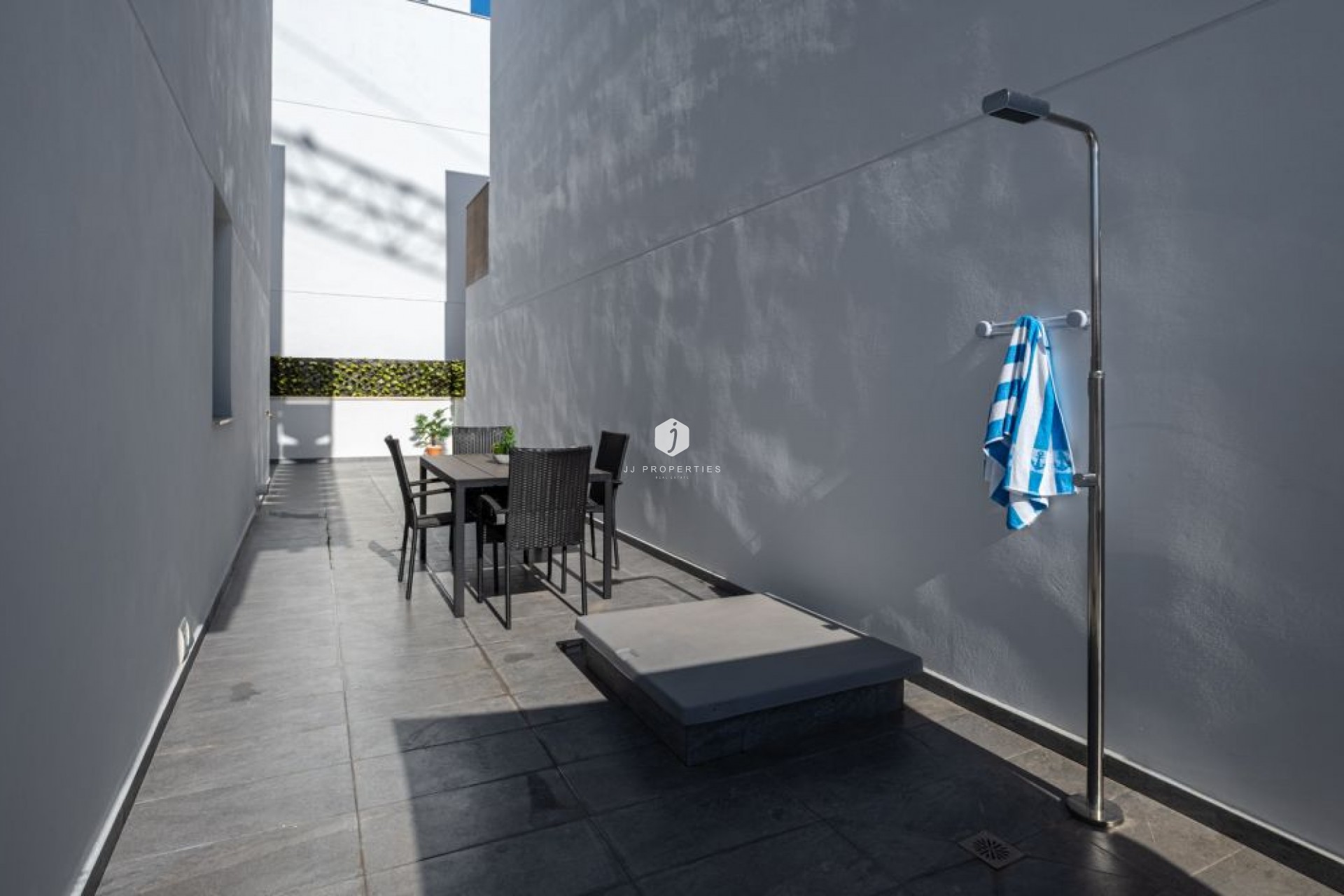 Aus zweiter Hand - Villa -
Torrevieja - Costa Blanca