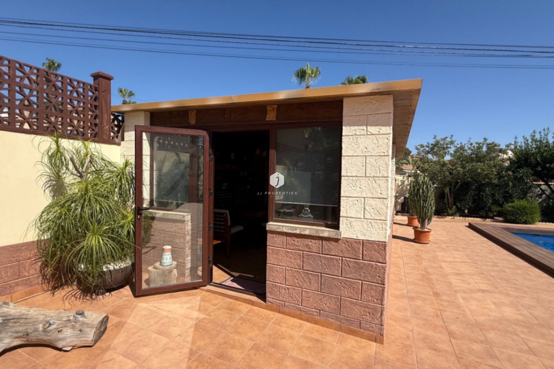 Aus zweiter Hand - Villa -
Torrevieja - Costa Blanca