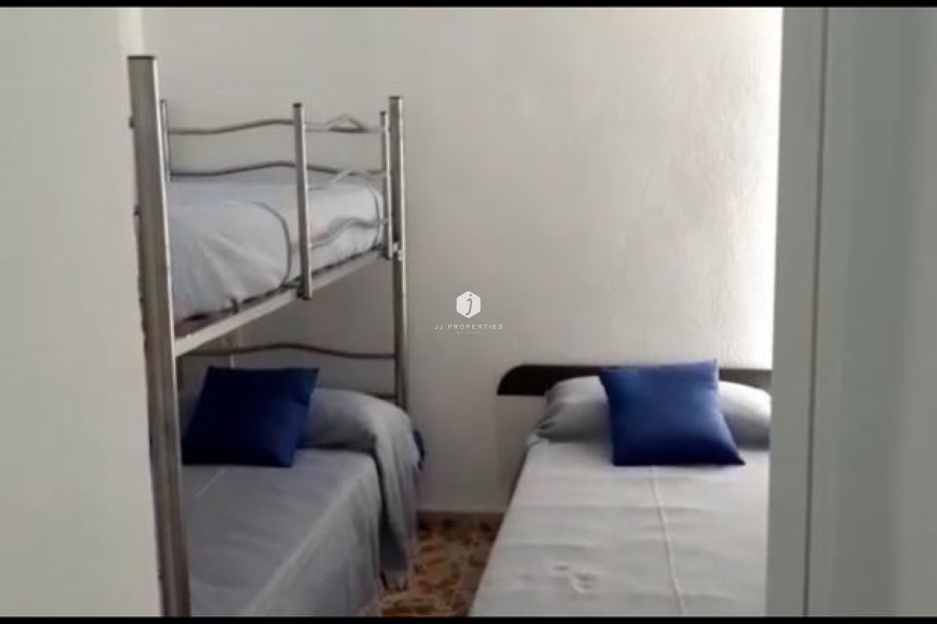 Aus zweiter Hand - Villa -
Torrevieja - Costa Blanca