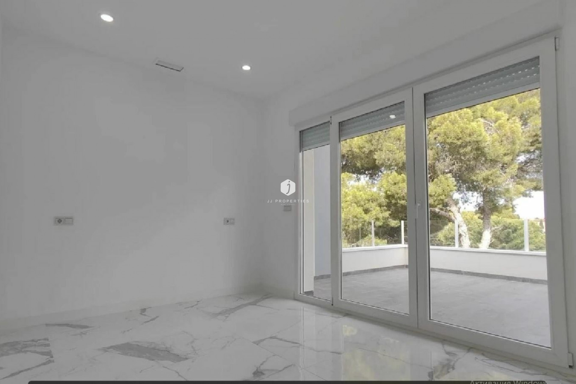 Aus zweiter Hand - Villa -
Torrevieja - Costa Blanca