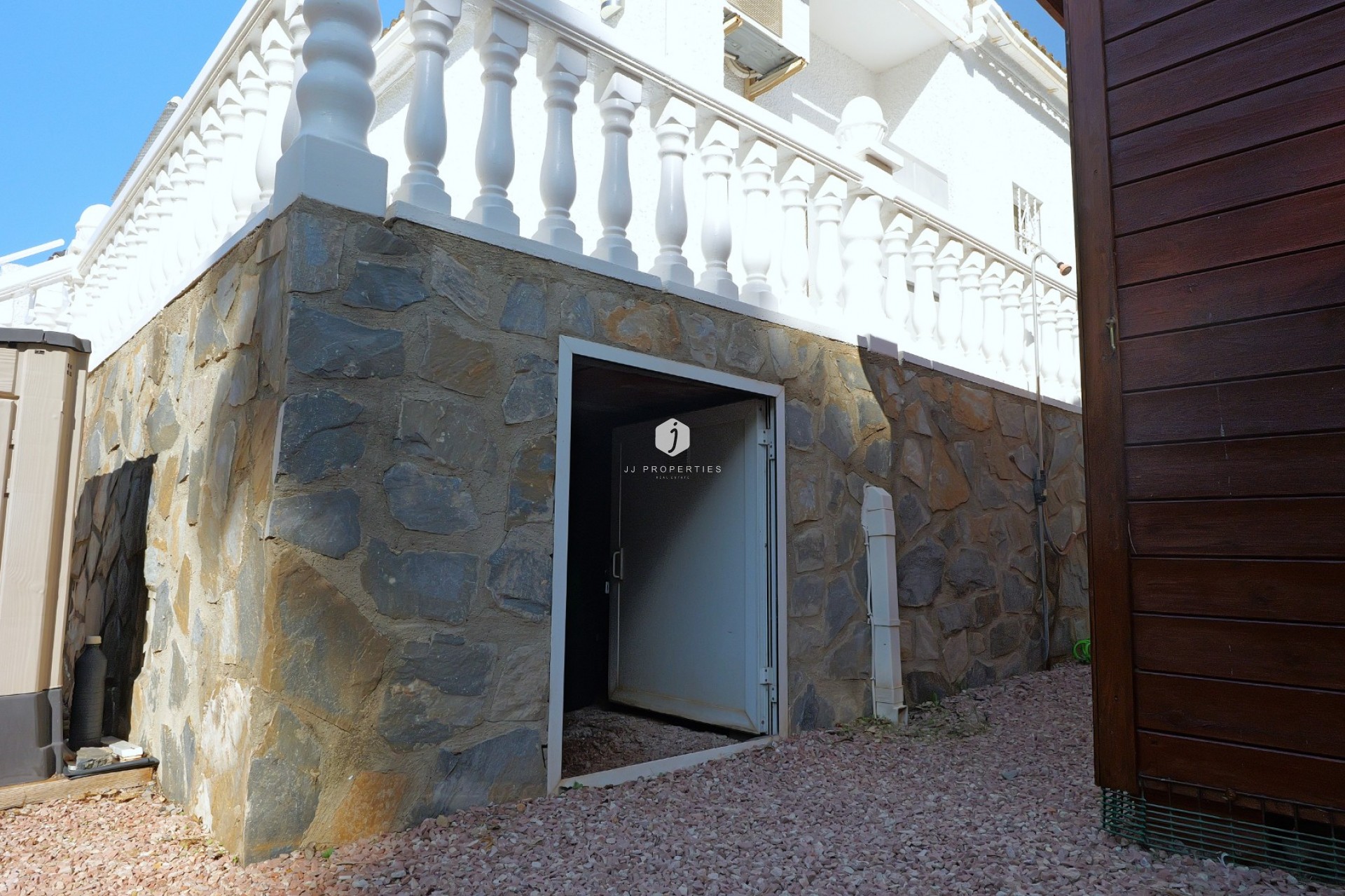 Aus zweiter Hand - Villa -
Torrevieja - Costa Blanca