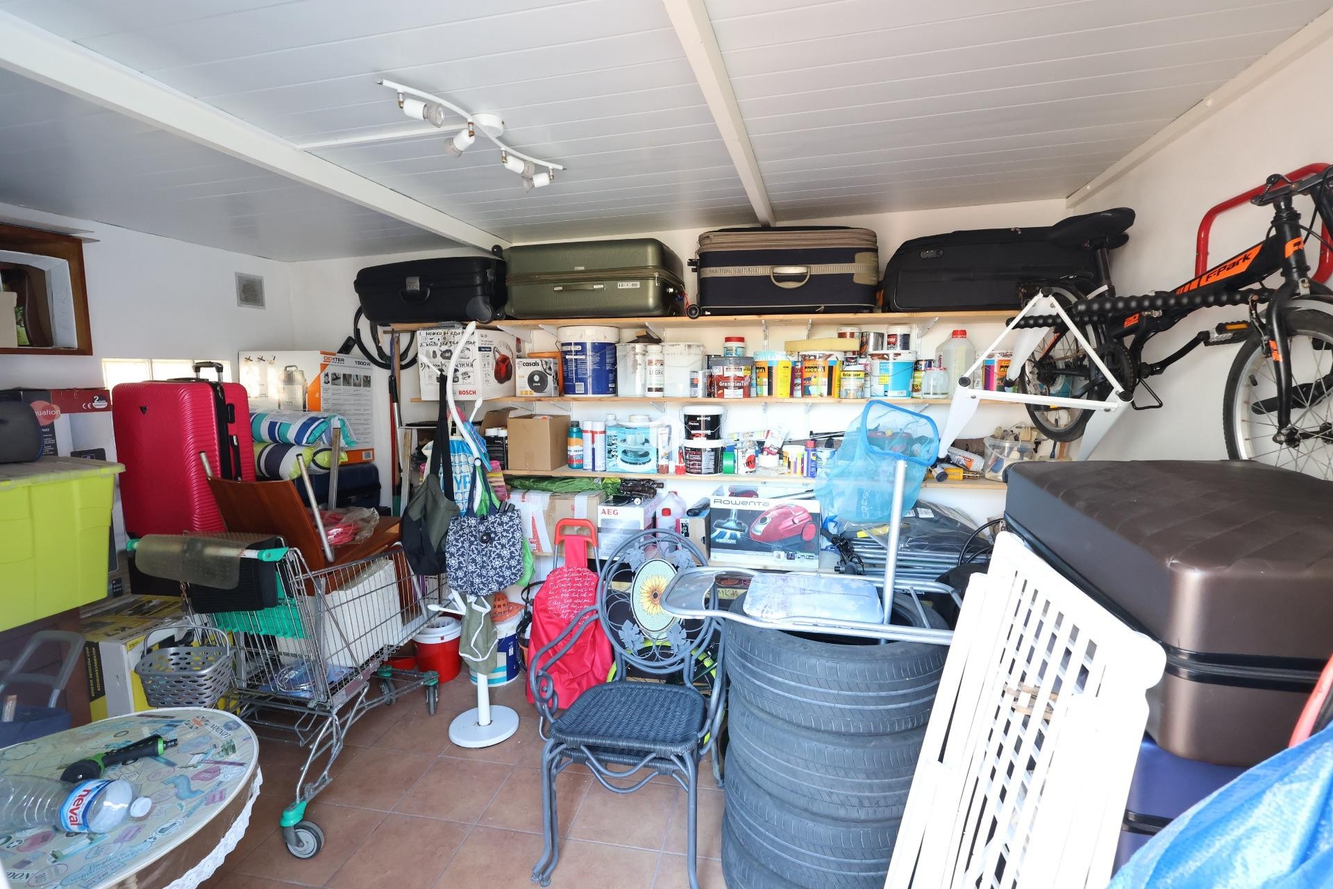 Aus zweiter Hand - Villa -
Torrevieja - Costa Blanca