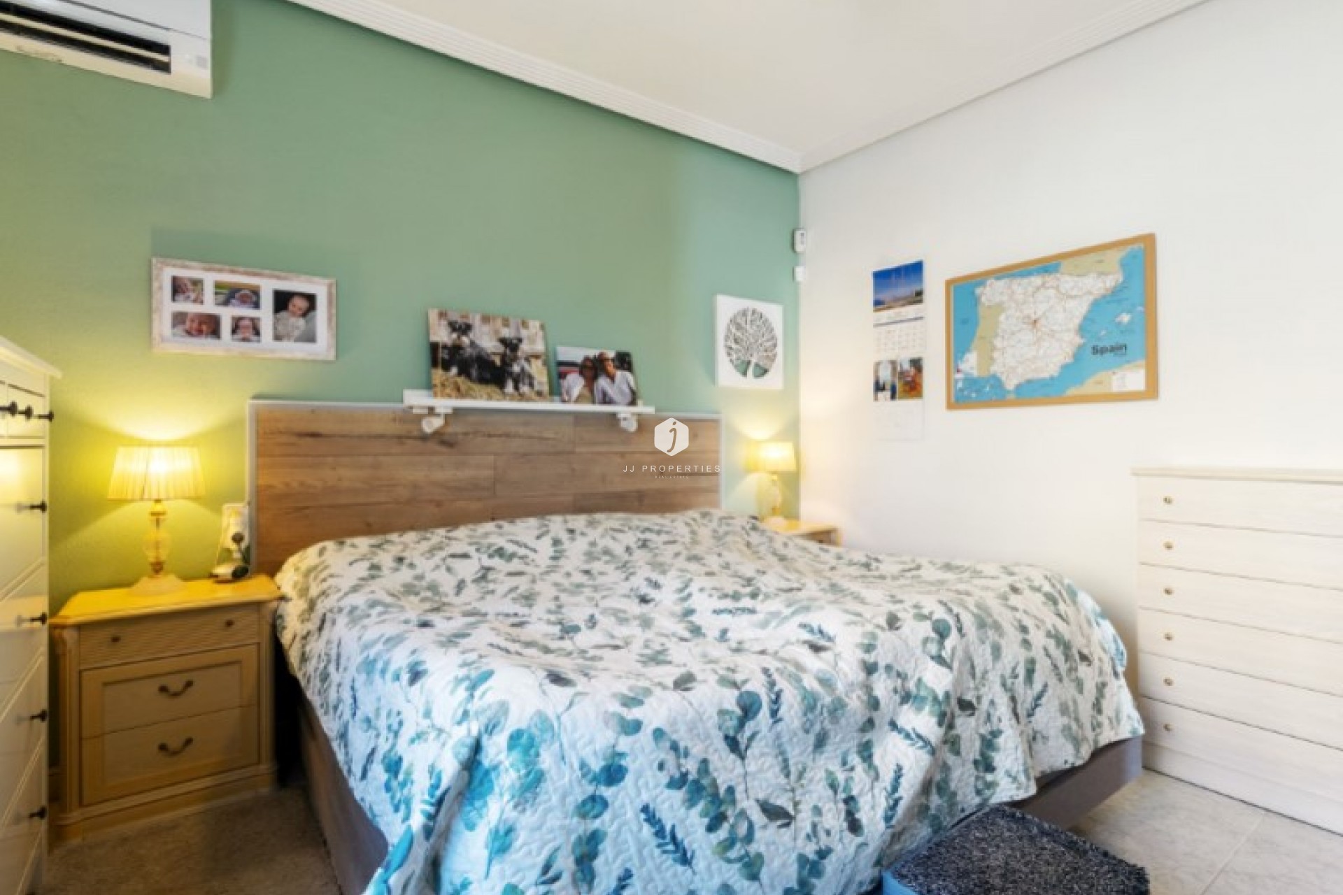 Aus zweiter Hand - Villa -
Torrevieja - Costa Blanca