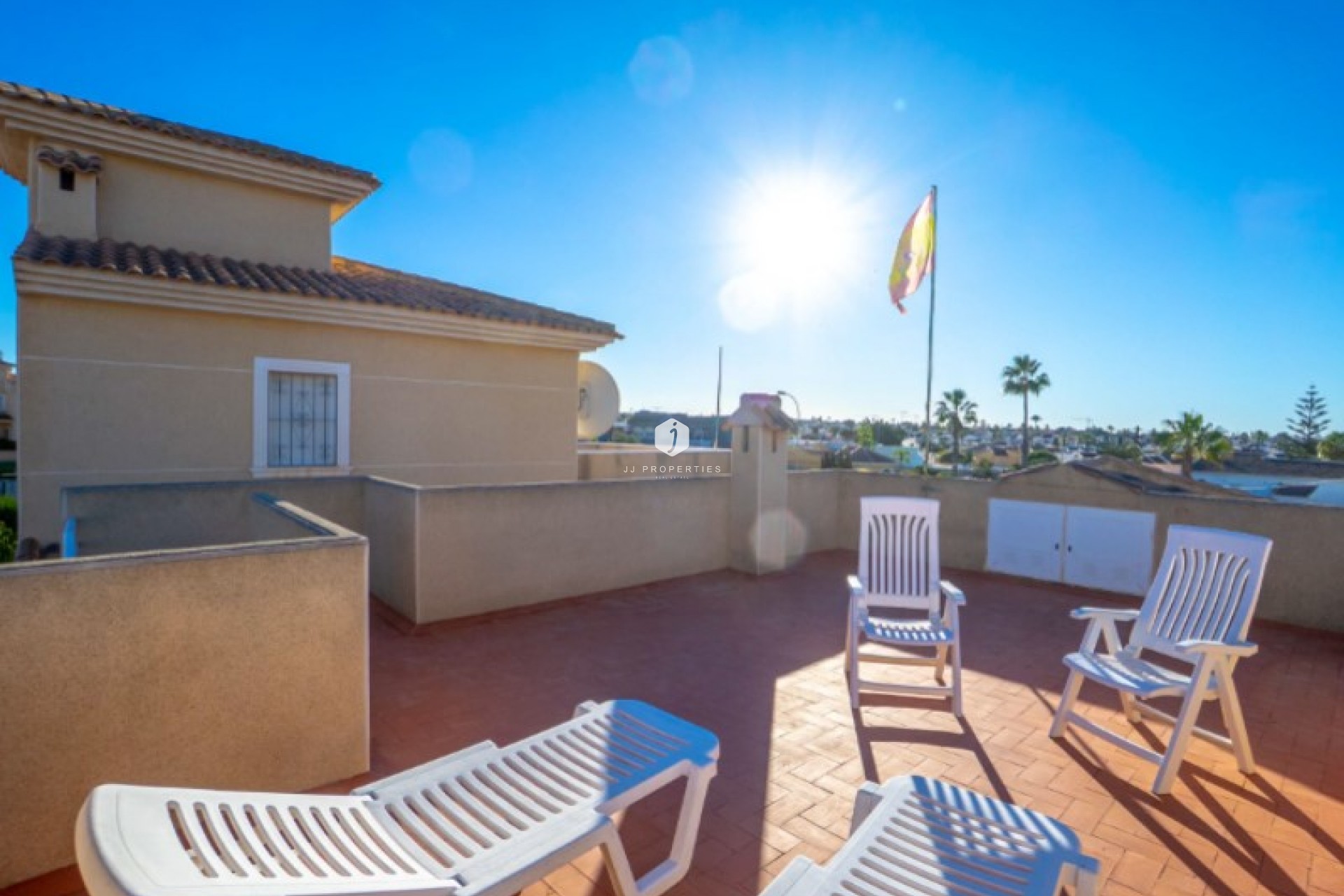 Aus zweiter Hand - Villa -
Torrevieja - Costa Blanca