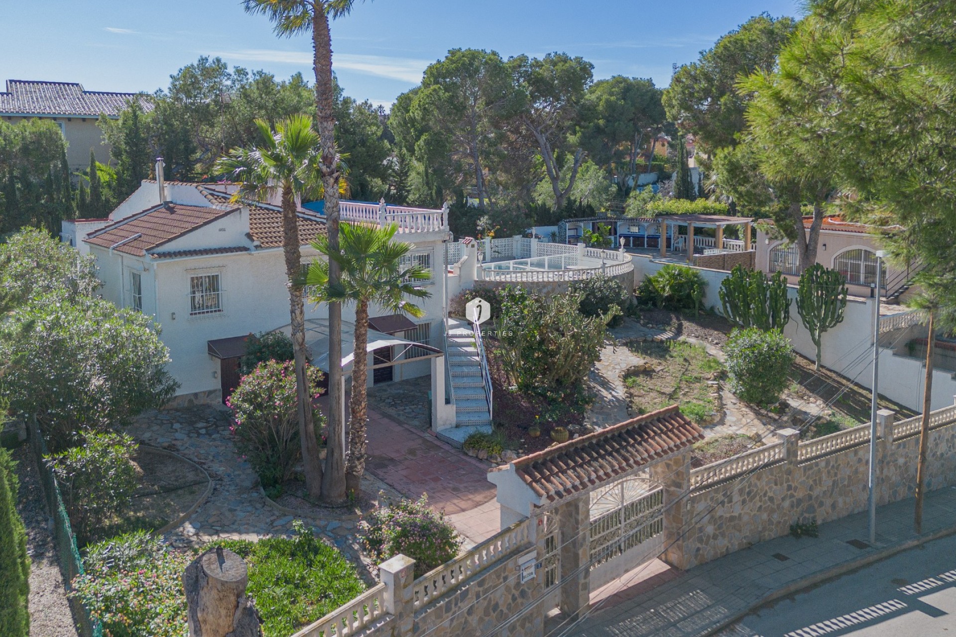 Aus zweiter Hand - Villa -
Torrevieja - Costa Blanca