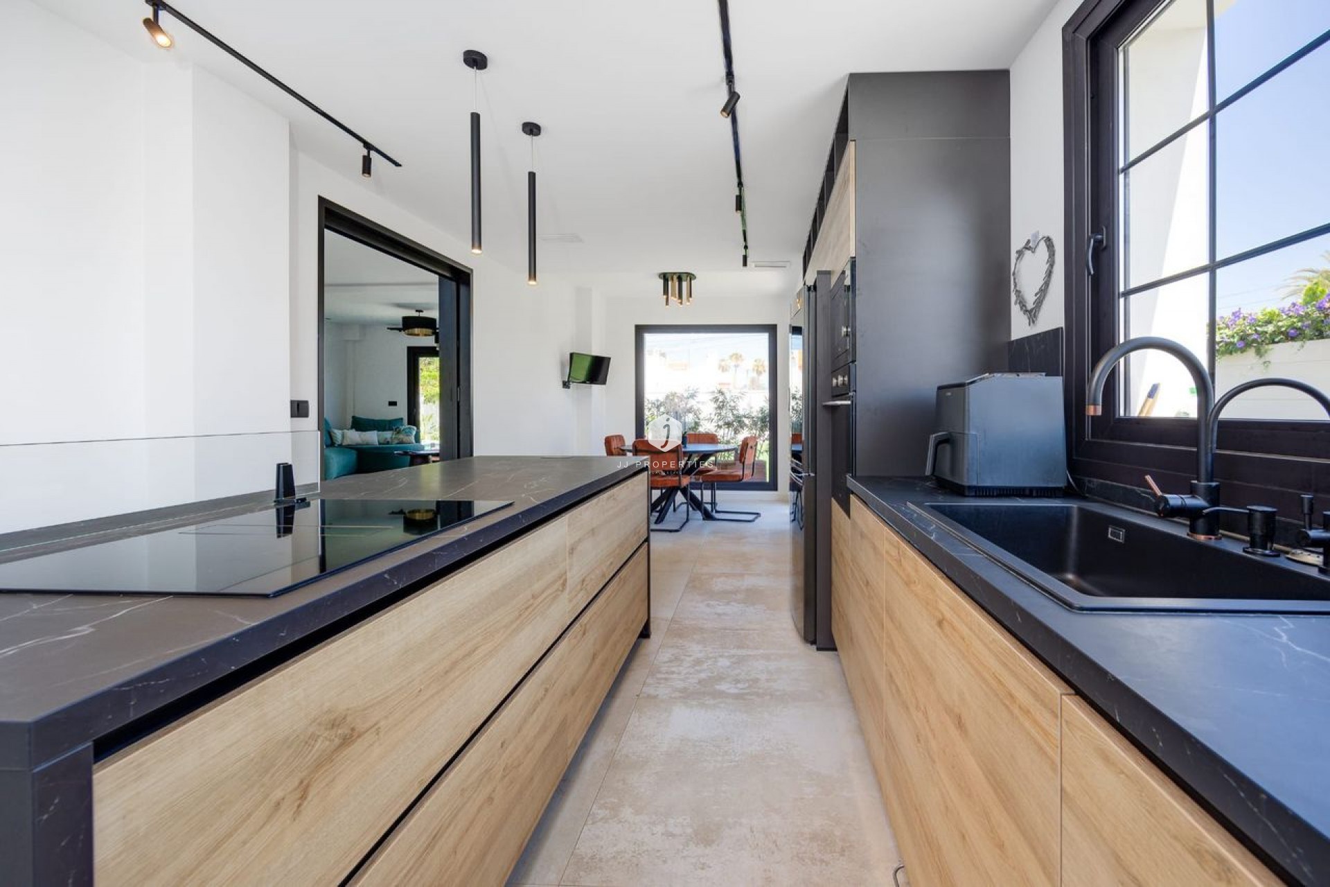 Aus zweiter Hand - Villa -
Torrevieja - Costa Blanca