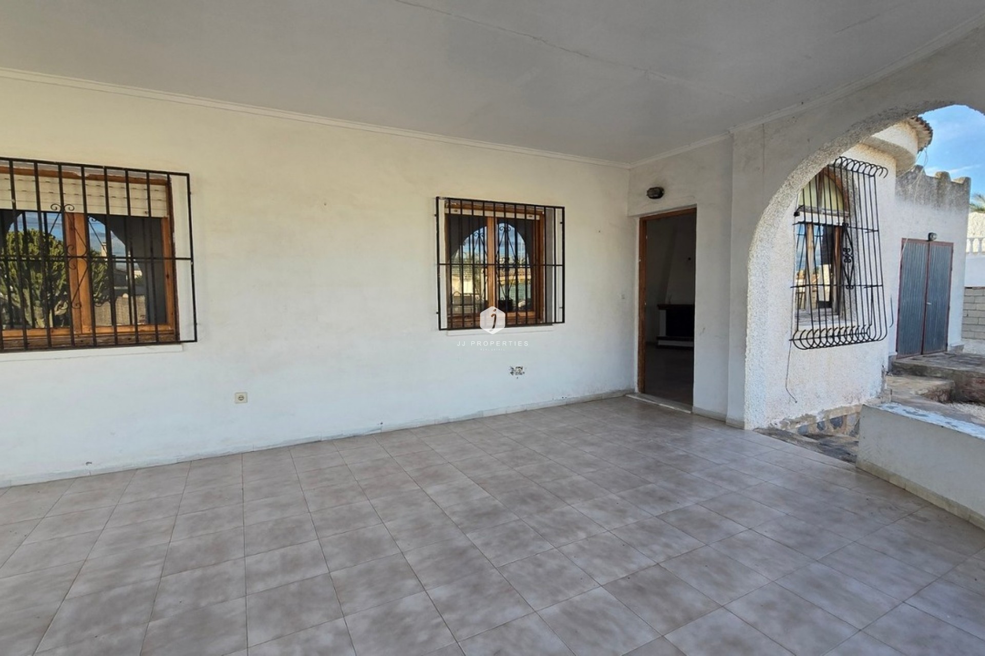 Aus zweiter Hand - Villa -
Torrevieja - Costa Blanca