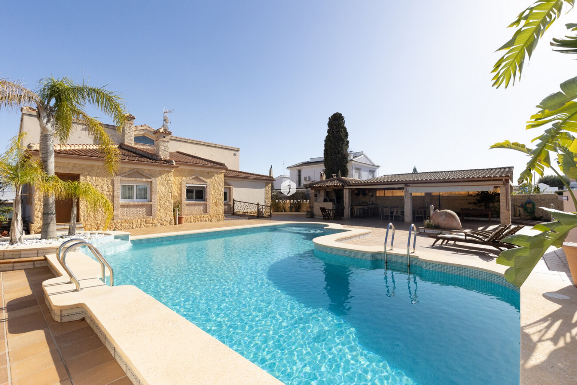 Aus zweiter Hand - Villa -
Torrevieja - Costa Blanca