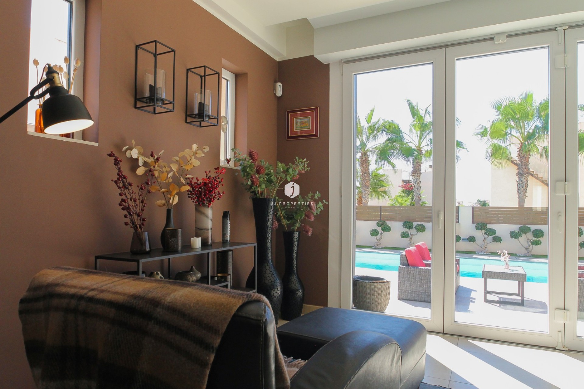 Aus zweiter Hand - Villa -
Torrevieja - Costa Blanca