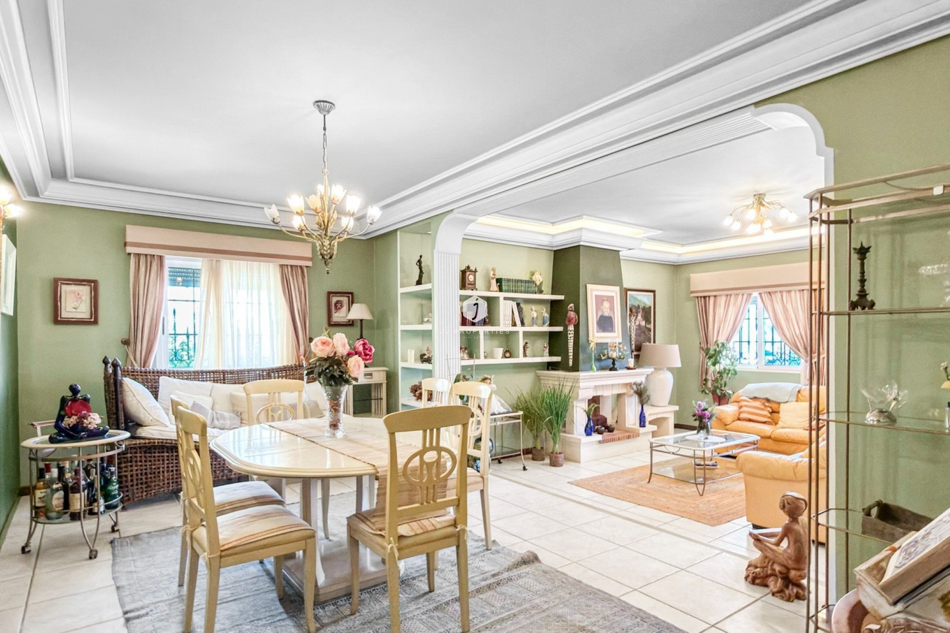 Aus zweiter Hand - Villa -
Torrevieja - Costa Blanca