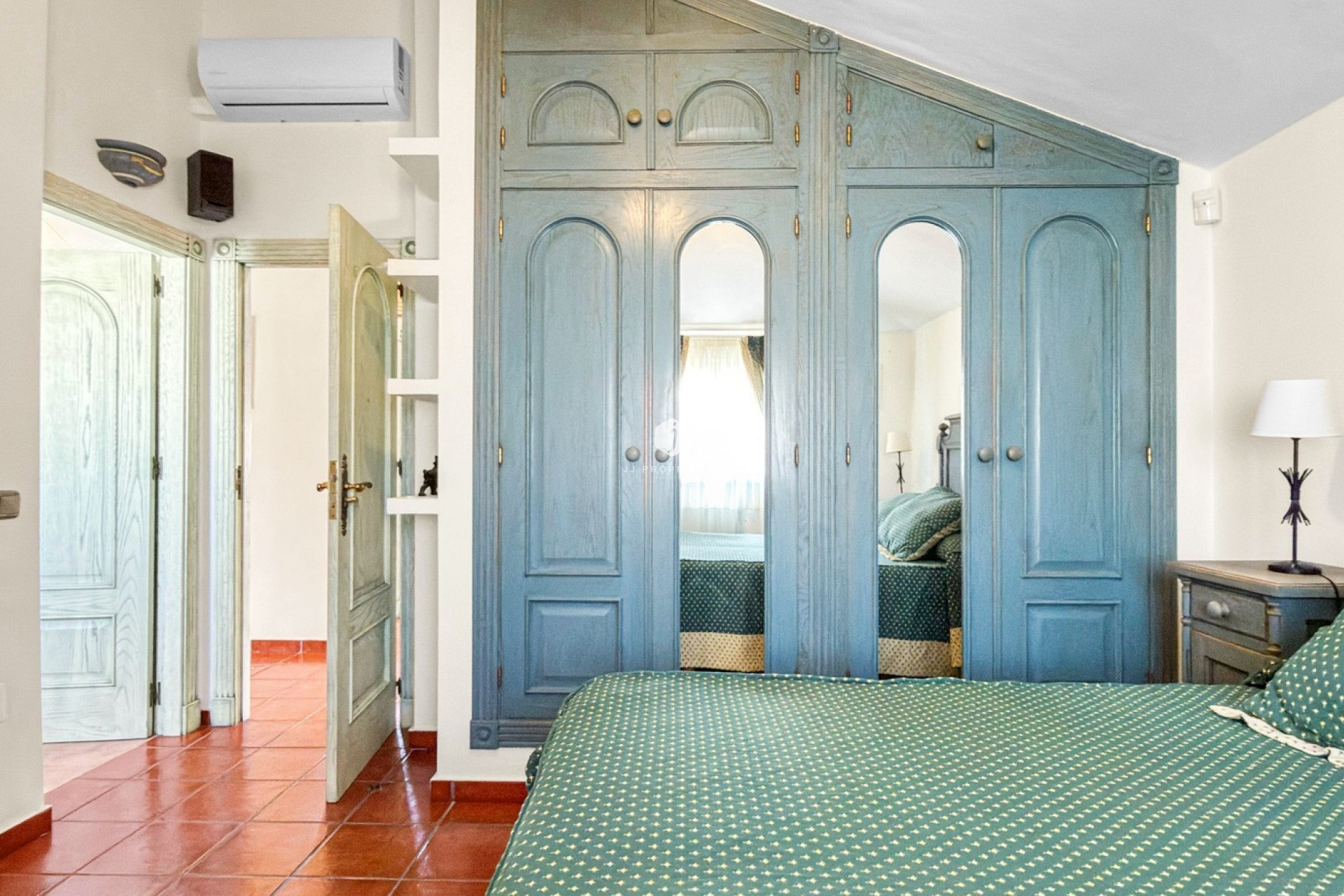 Aus zweiter Hand - Villa -
Torrevieja - Costa Blanca