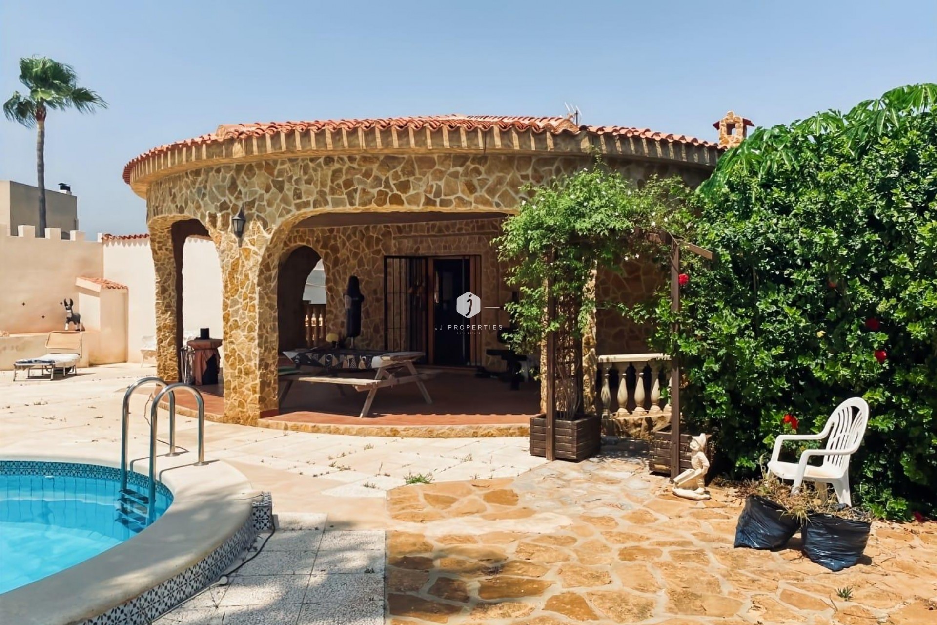 Aus zweiter Hand - Villa -
Torrevieja - Costa Blanca