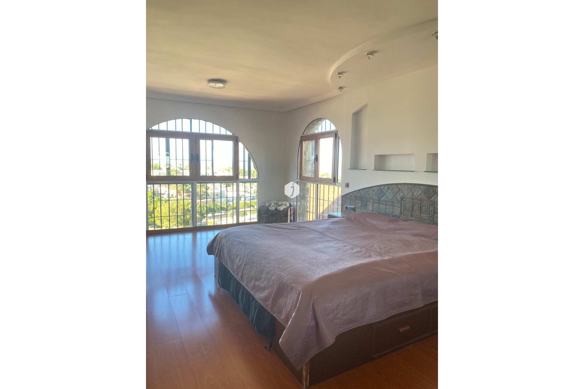 Aus zweiter Hand - Villa -
Torrevieja - Costa Blanca