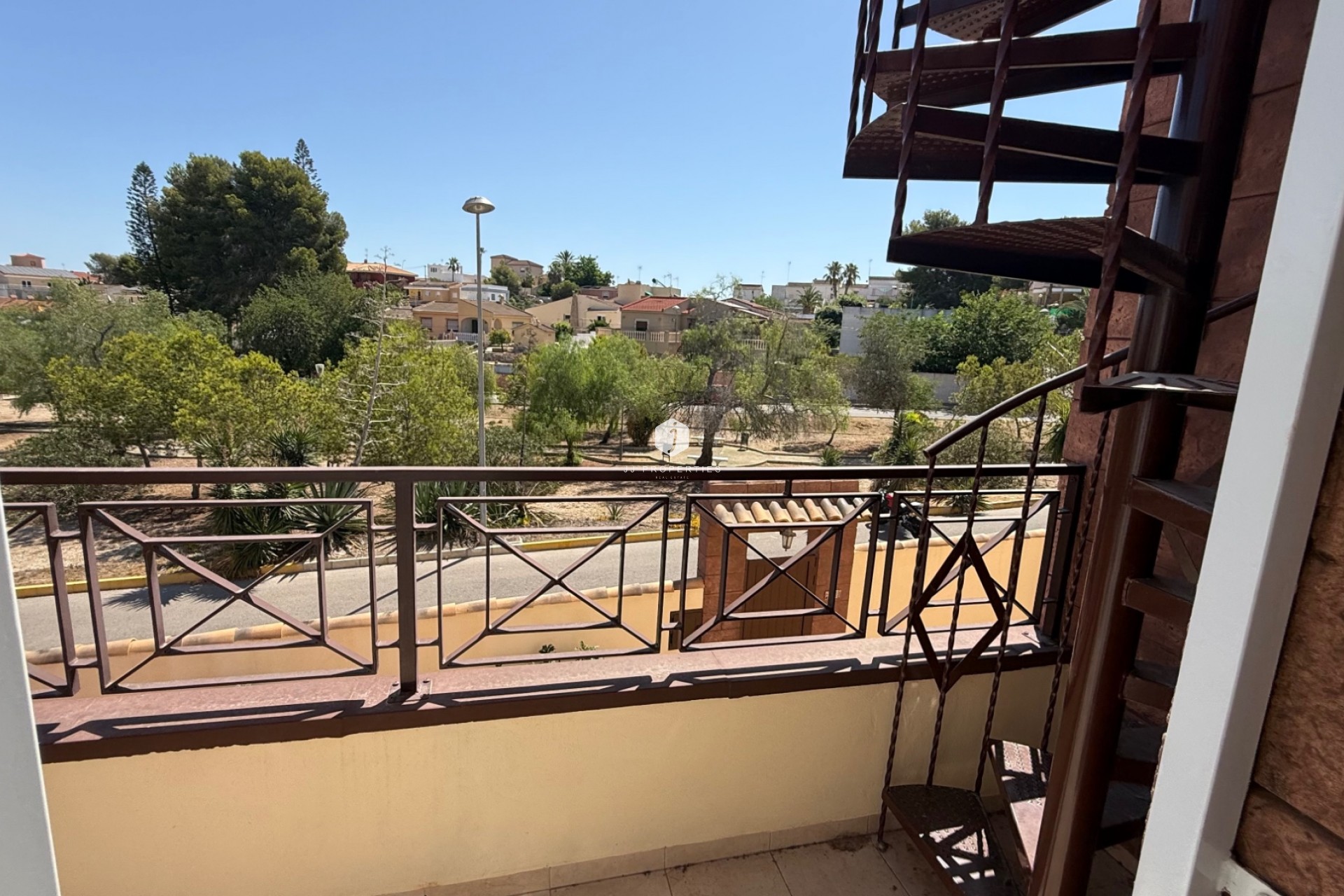 Aus zweiter Hand - Villa -
Torrevieja - Costa Blanca