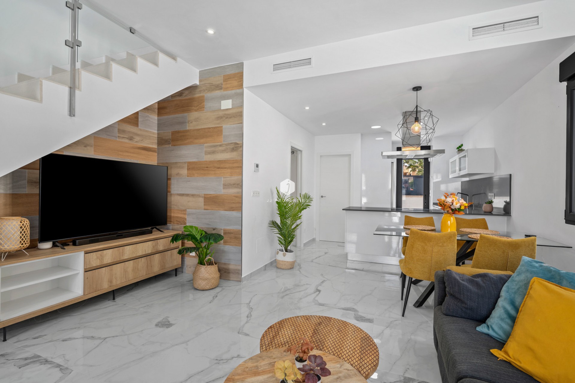 Aus zweiter Hand - Villa -
Torrevieja - Costa Blanca