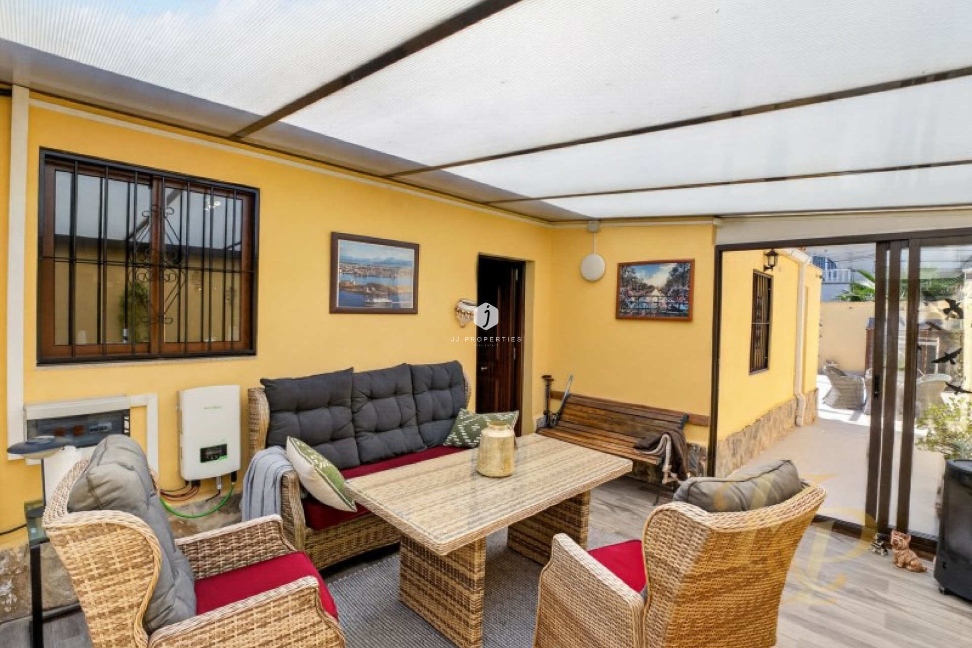 Aus zweiter Hand - Villa -
Torrevieja - Costa Blanca
