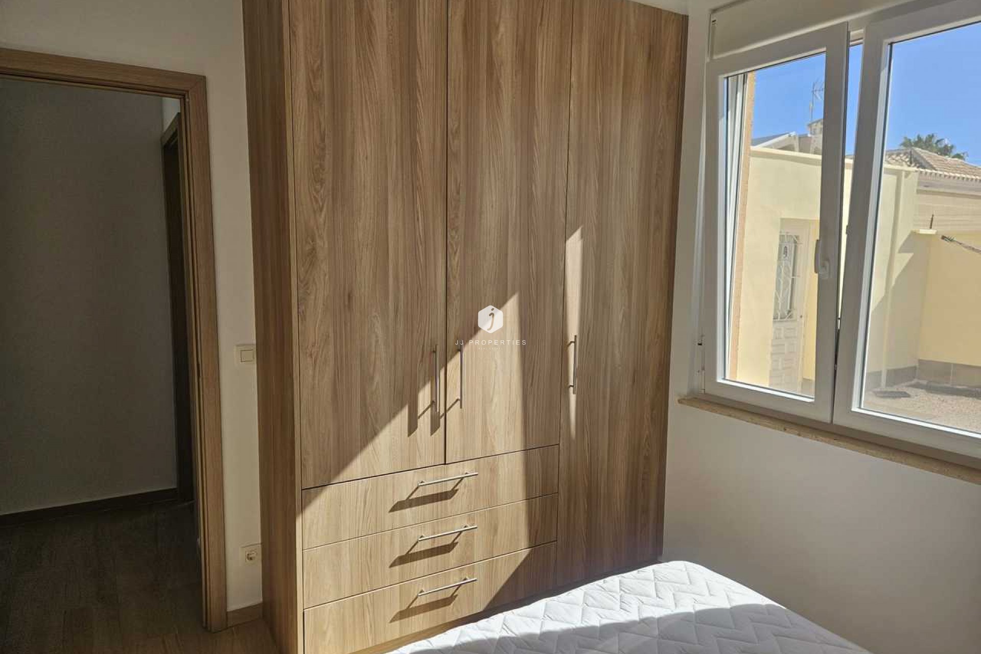 Aus zweiter Hand - Villa -
Torrevieja - Costa Blanca