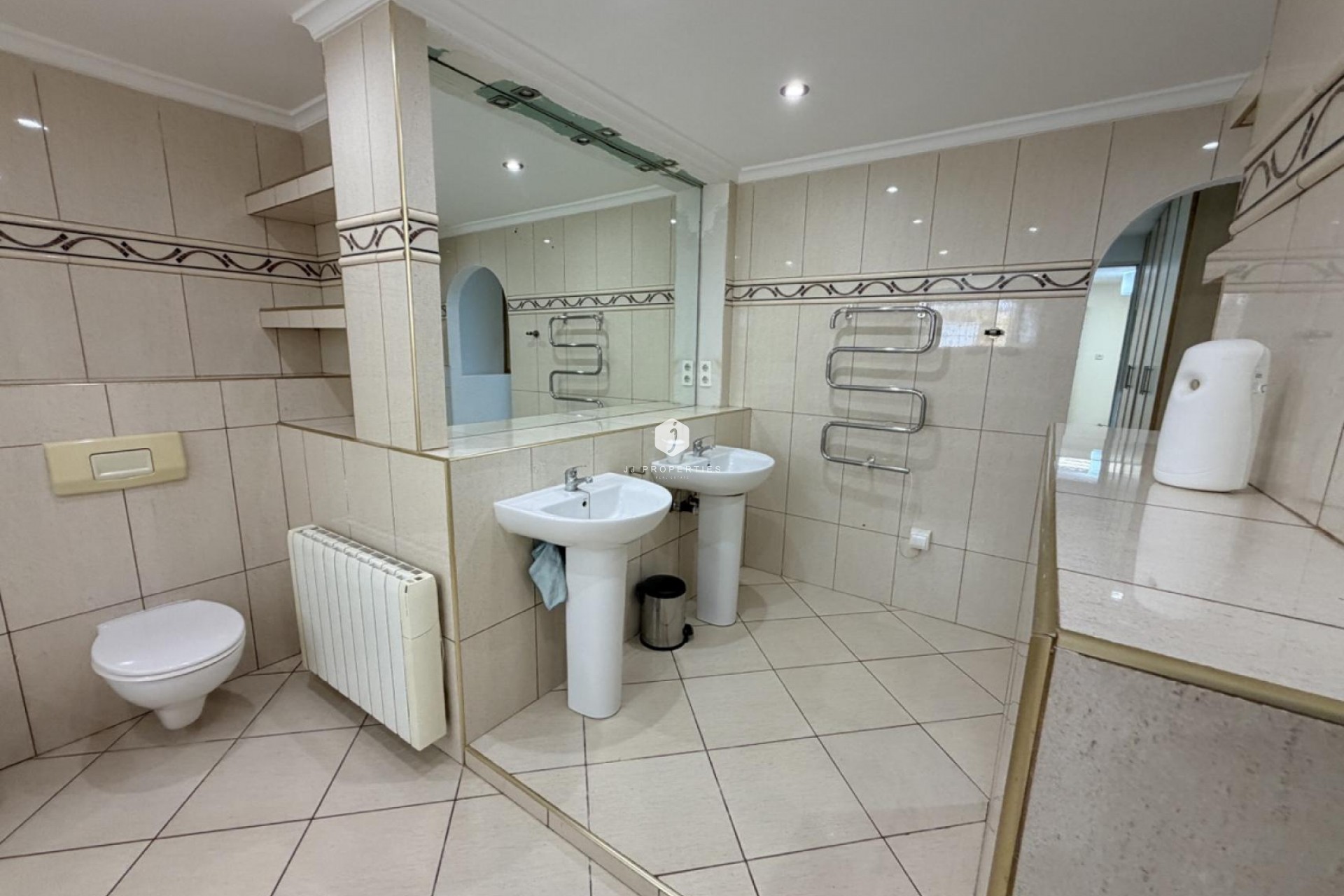 Aus zweiter Hand - Villa -
Torrevieja - Costa Blanca