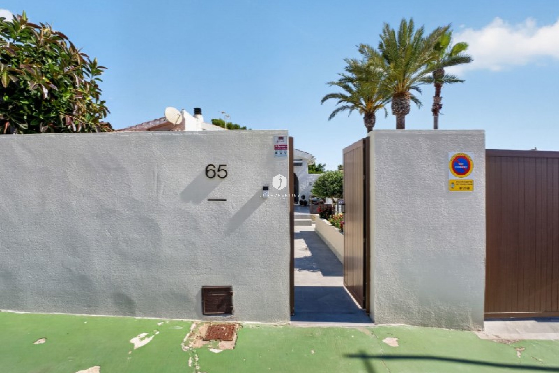 Aus zweiter Hand - Villa -
Torrevieja - Costa Blanca