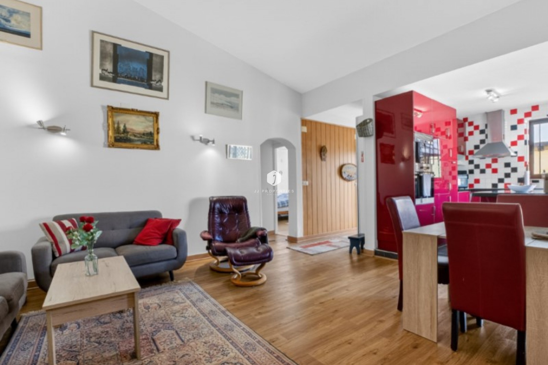 Aus zweiter Hand - Villa -
Torrevieja - Costa Blanca