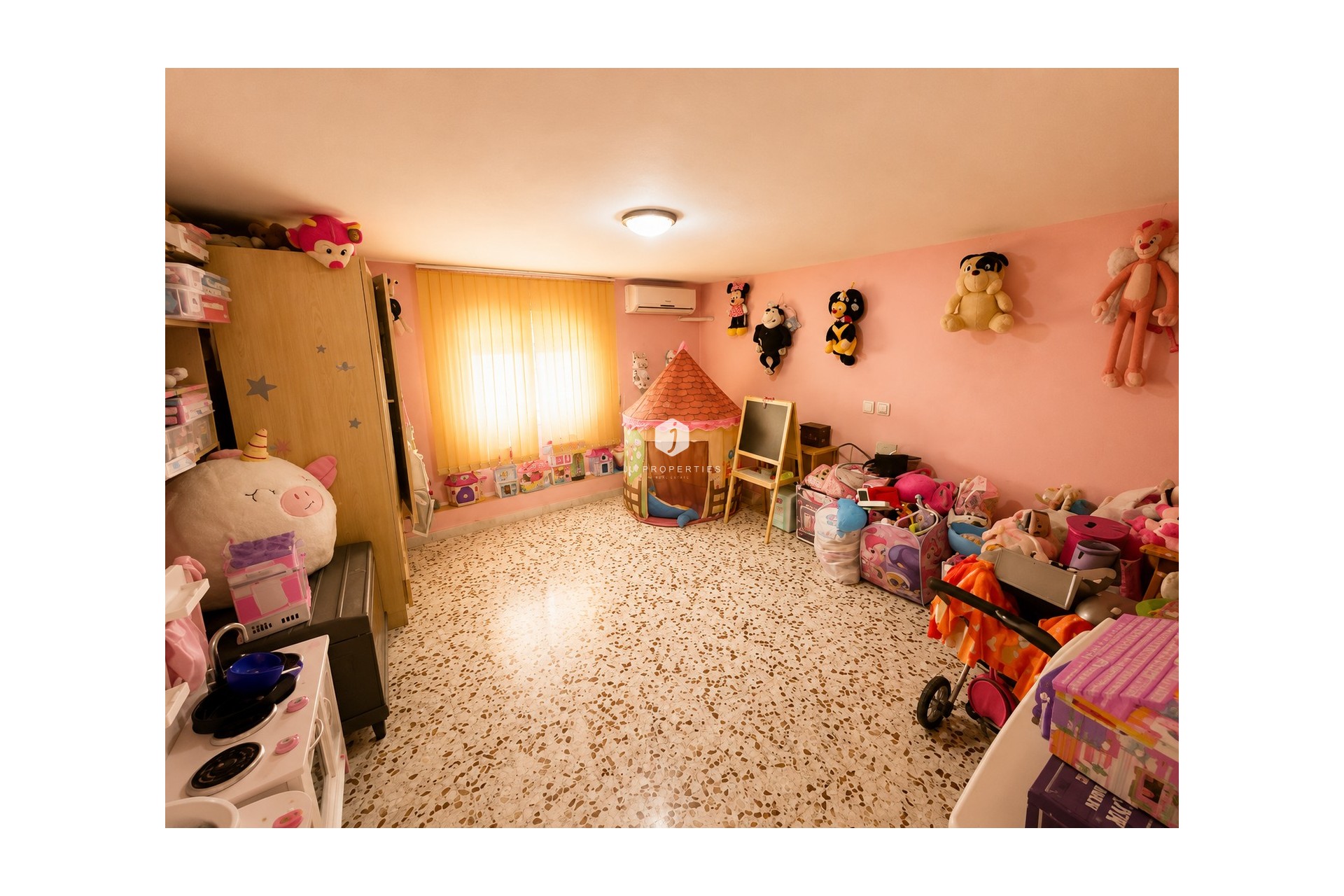 Aus zweiter Hand - Villa -
Torrevieja - Costa Blanca