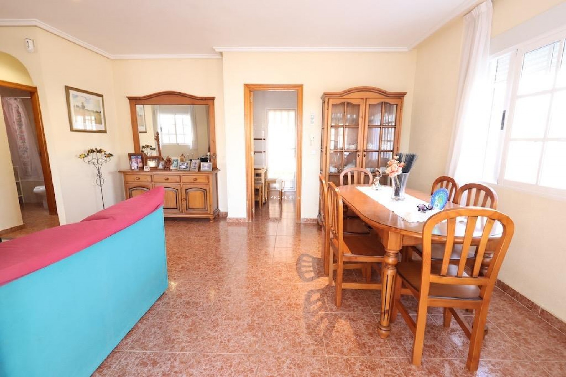 Aus zweiter Hand - Villa -
Torrevieja - Costa Blanca