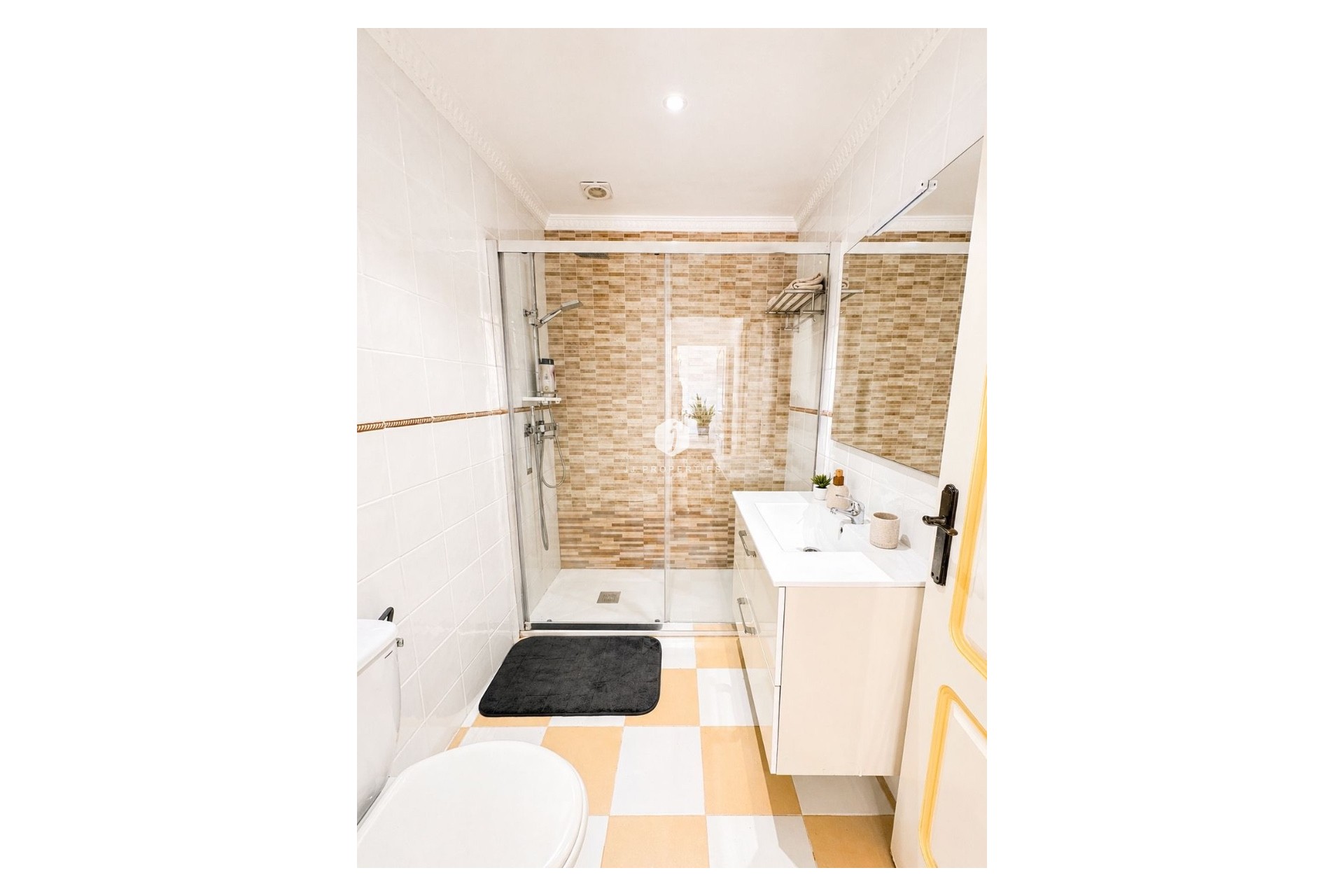 Aus zweiter Hand - Villa -
Torrevieja - Costa Blanca
