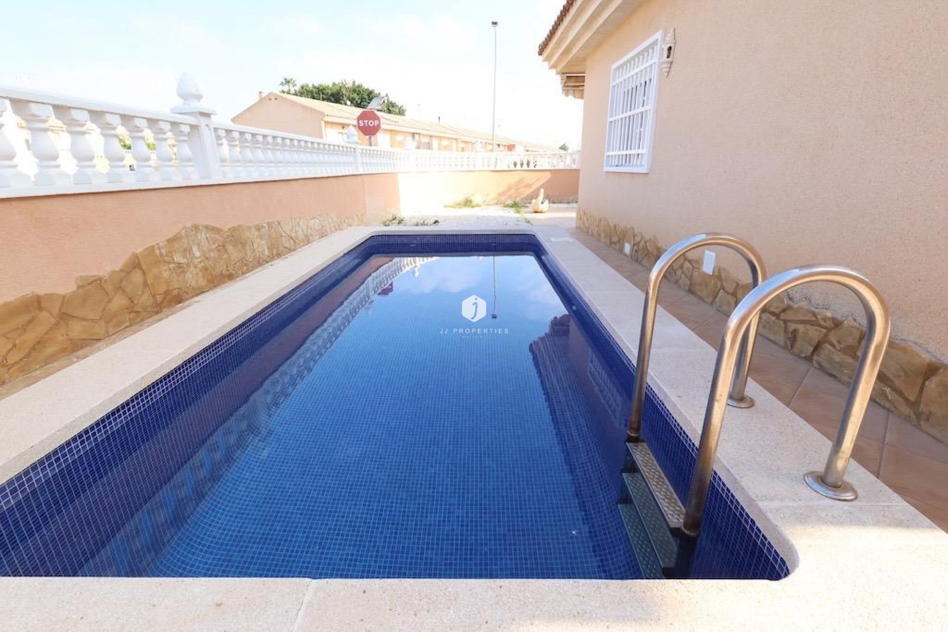 Aus zweiter Hand - Villa -
Torrevieja - Costa Blanca