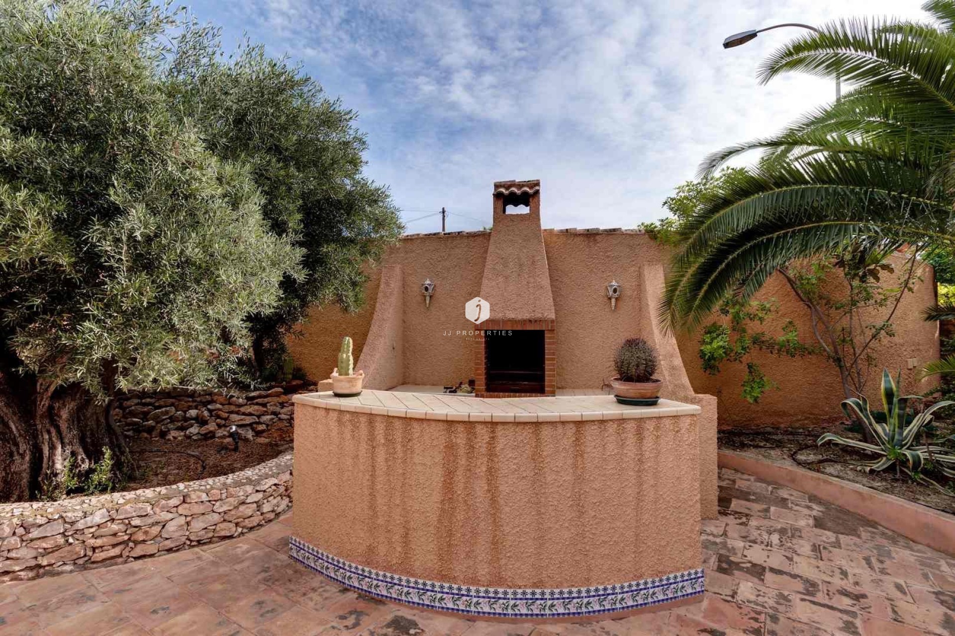 Aus zweiter Hand - Villa -
Torrevieja - El chaparral