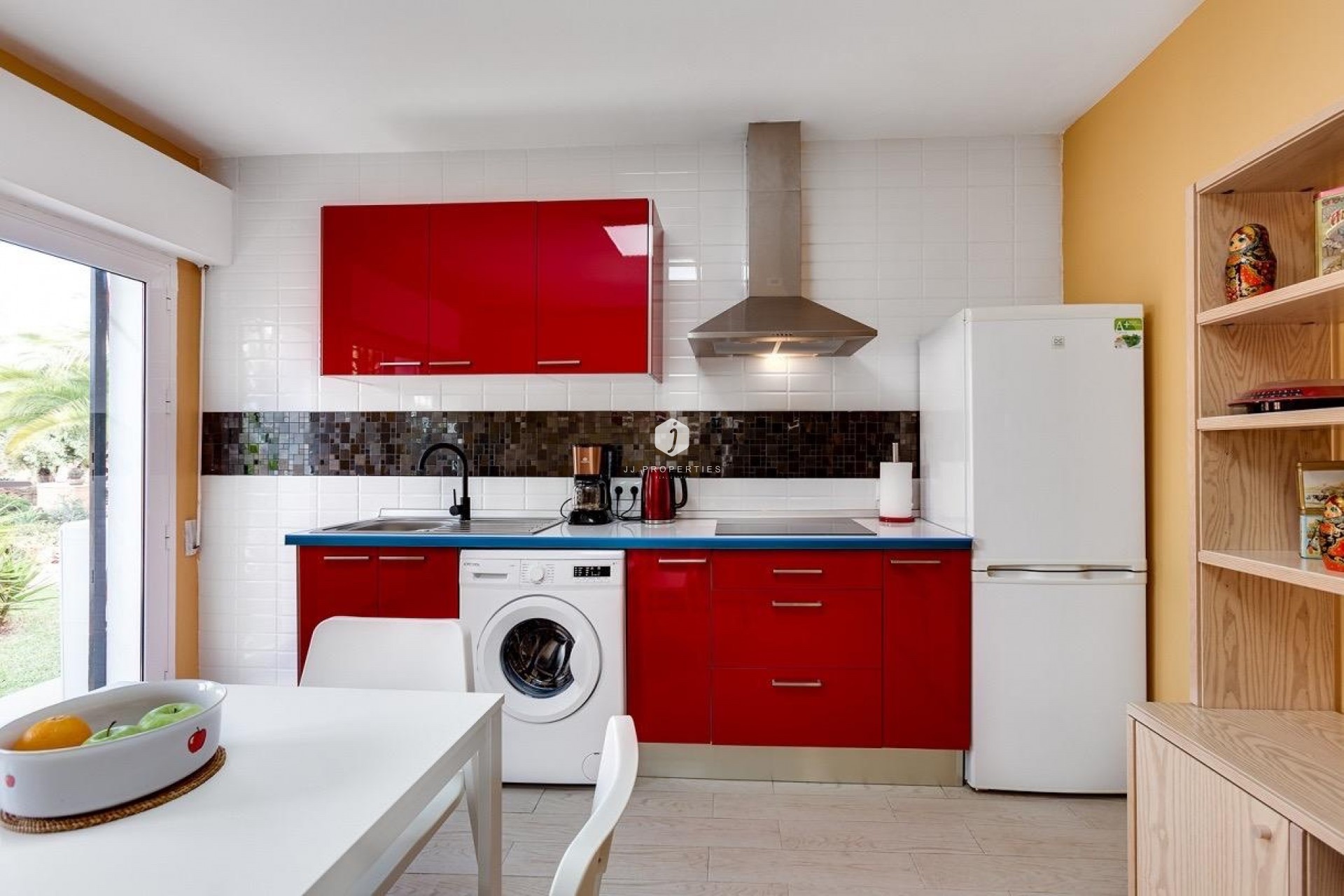 Aus zweiter Hand - Villa -
Torrevieja - El chaparral