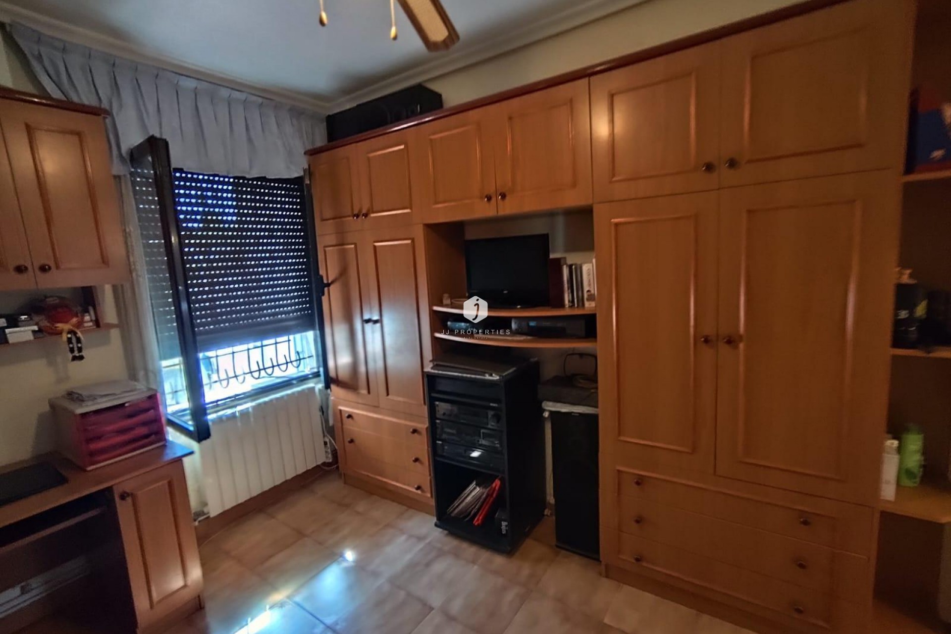 Aus zweiter Hand - Villa -
Torrevieja - Estacion de autobuses