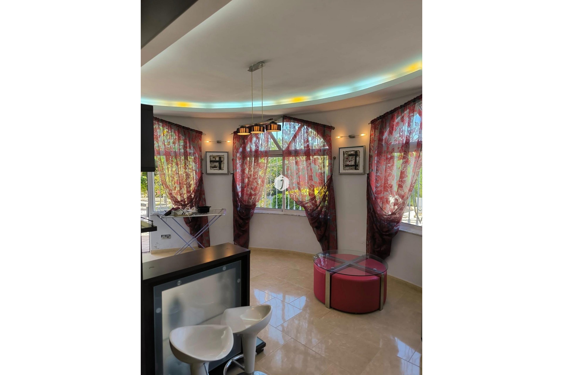 Aus zweiter Hand - Villa -
Torrevieja - La siesta