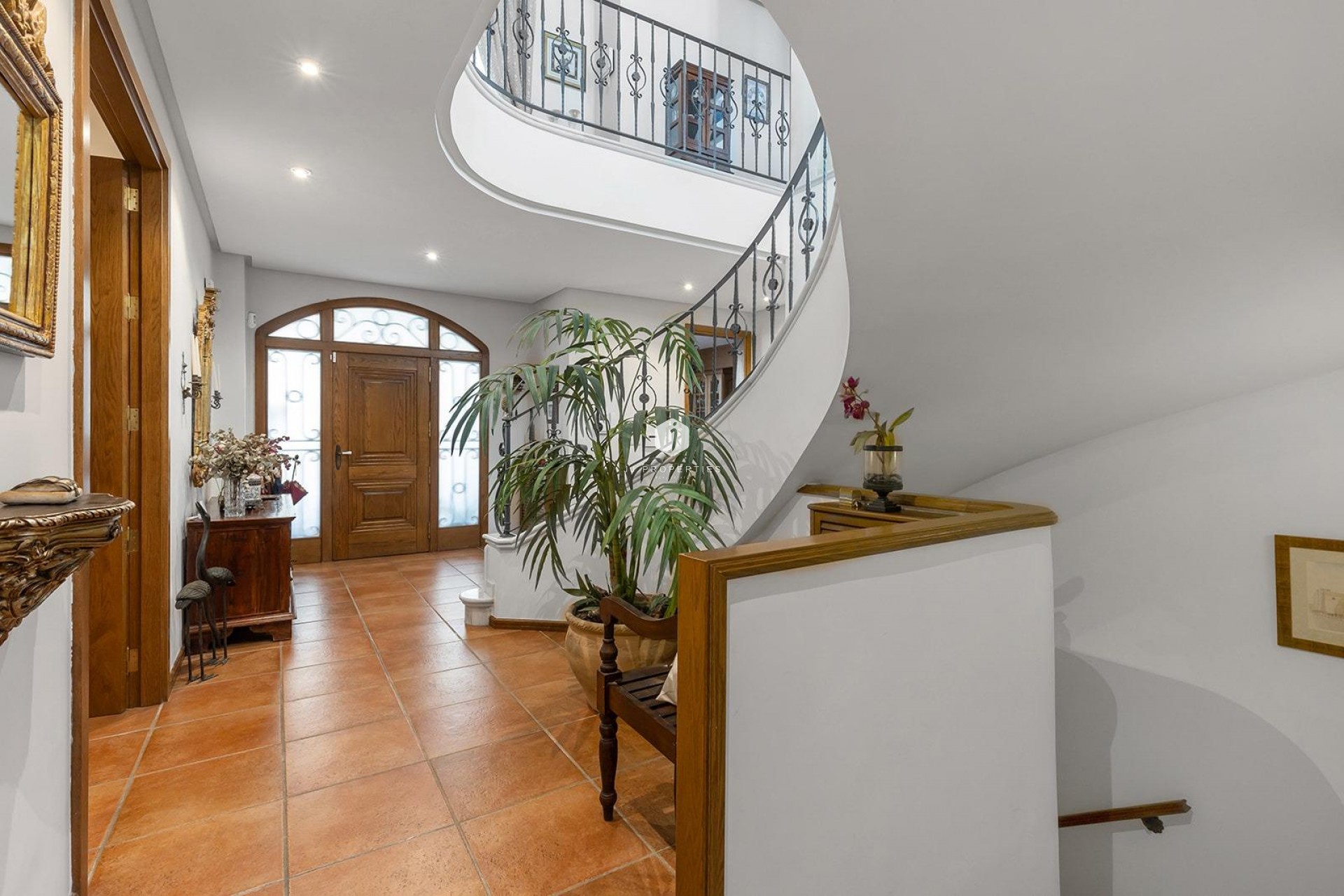 Aus zweiter Hand - Villa -
Torrevieja - La veleta