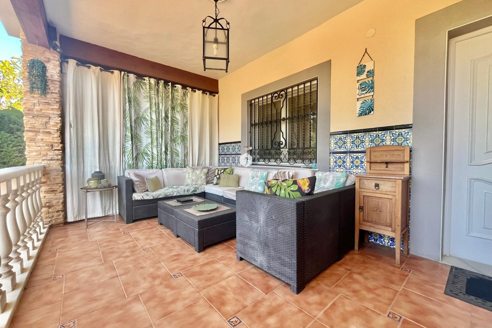 Aus zweiter Hand - Villa -
Torrevieja - Los Balcones - Los Altos del Edén