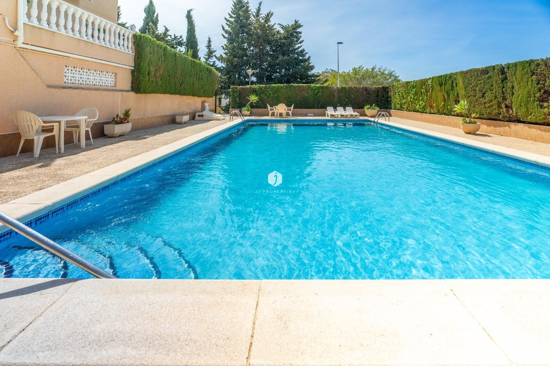 Aus zweiter Hand - Villa -
Torrevieja - Los Balcones - Los Altos del Edén
