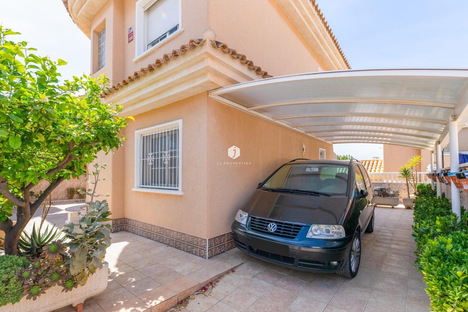 Aus zweiter Hand - Villa -
Torrevieja - Los Balcones - Los Altos del Edén