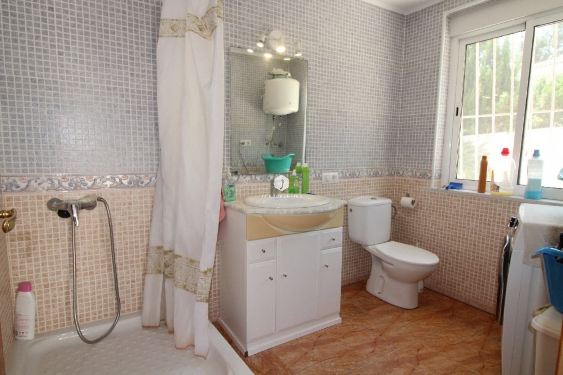 Aus zweiter Hand - Villa -
Torrevieja - Los Balcones