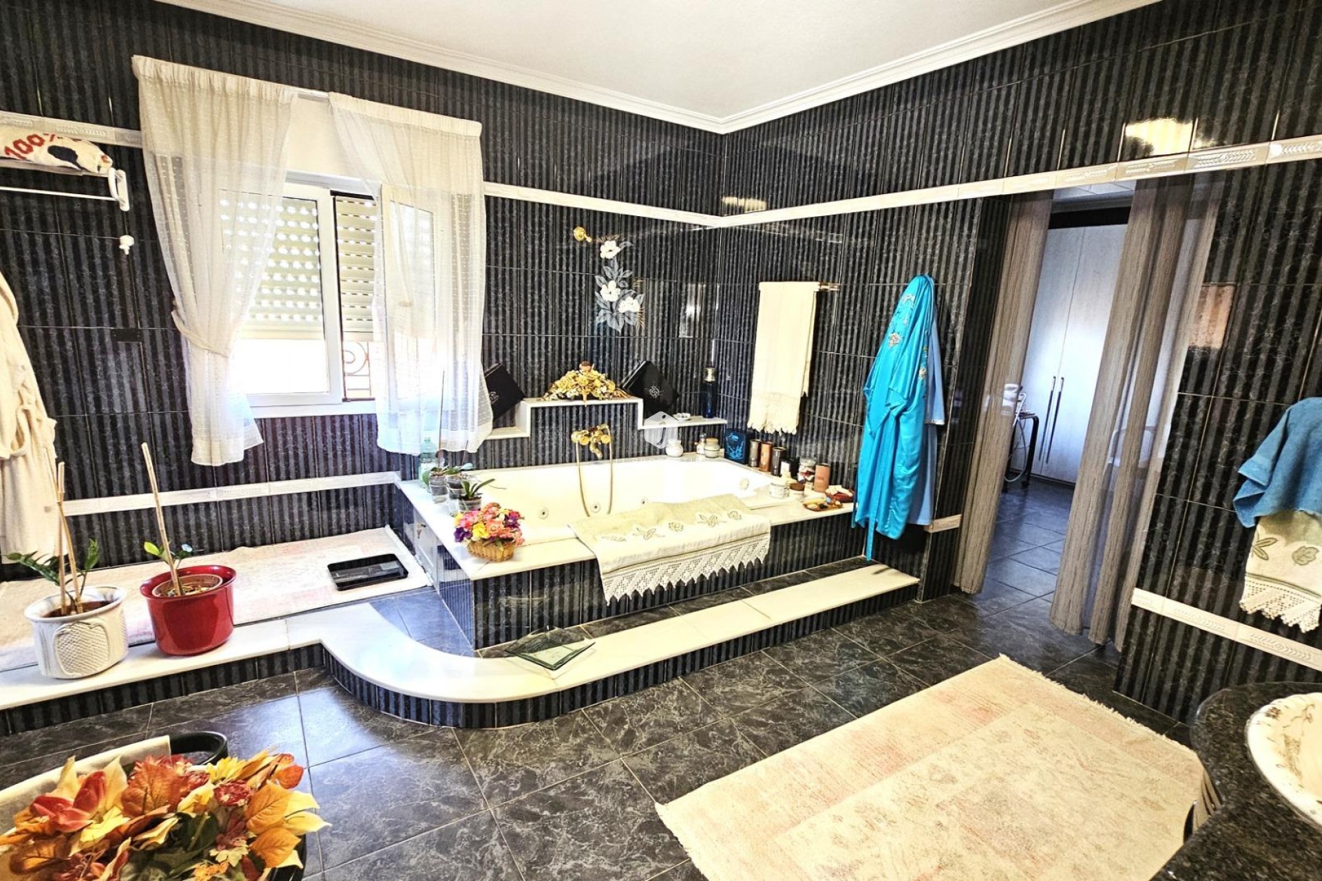 Aus zweiter Hand - Villa -
Torrevieja - San luis