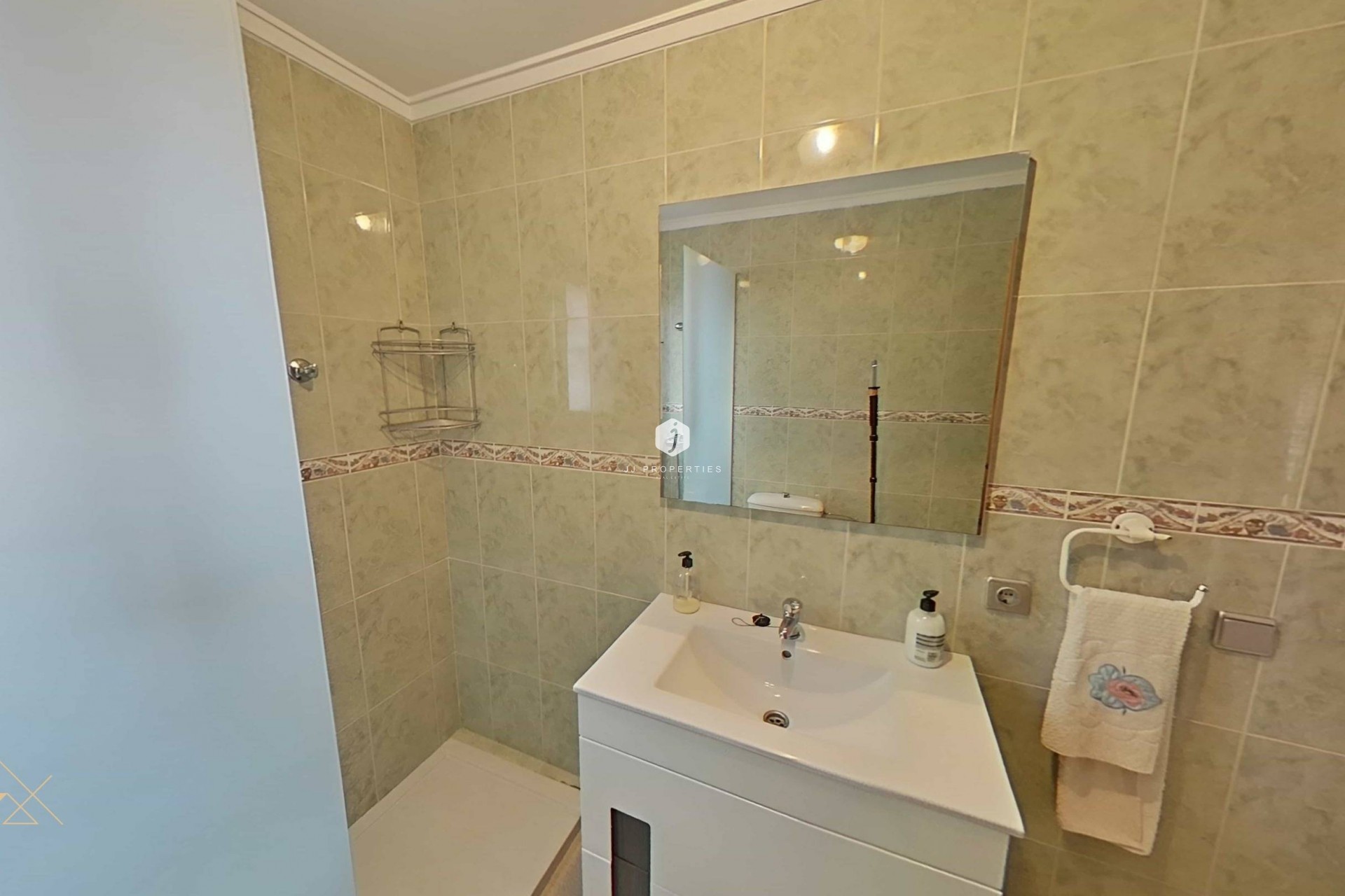 Aus zweiter Hand - Villa -
Torrevieja - San luis