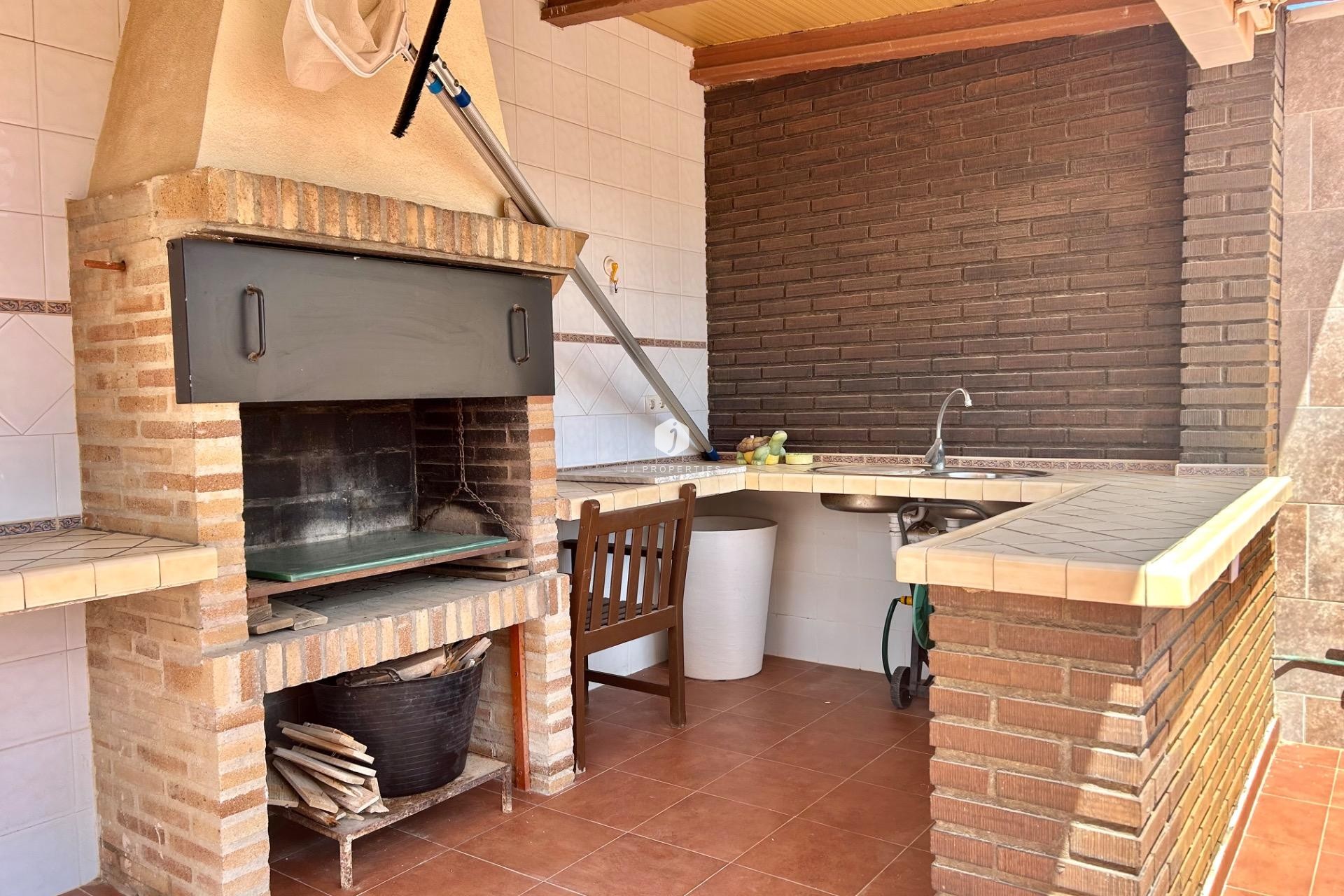 Aus zweiter Hand - Villa -
Torrevieja - San luis