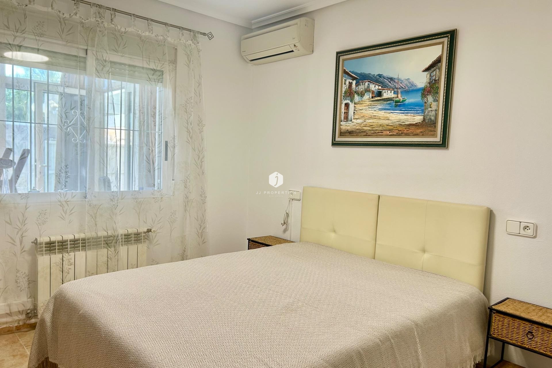 Aus zweiter Hand - Villa -
Torrevieja - San luis
