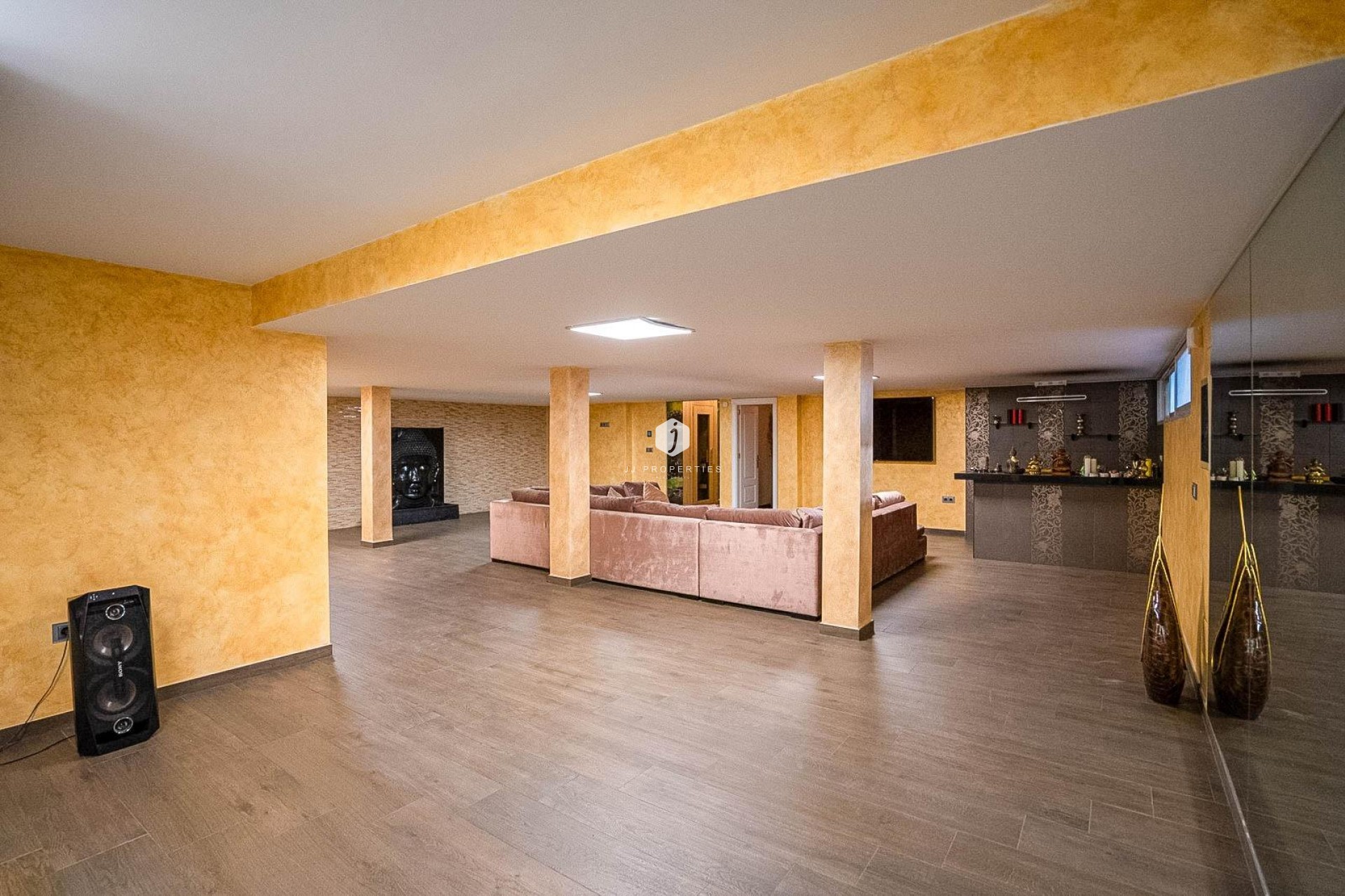 Aus zweiter Hand - Villa -
Torrevieja - Torre la mata