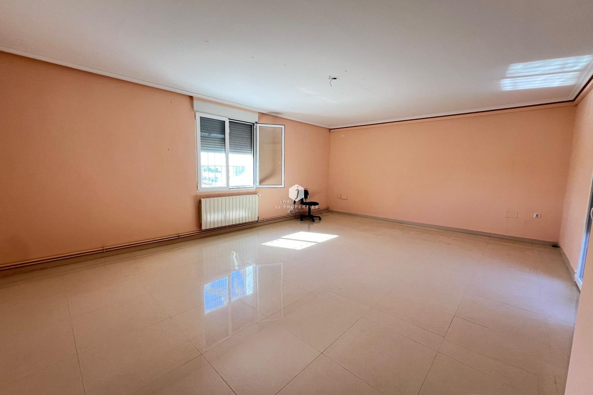 Aus zweiter Hand - Villa -
Torrevieja - Torreta Florida