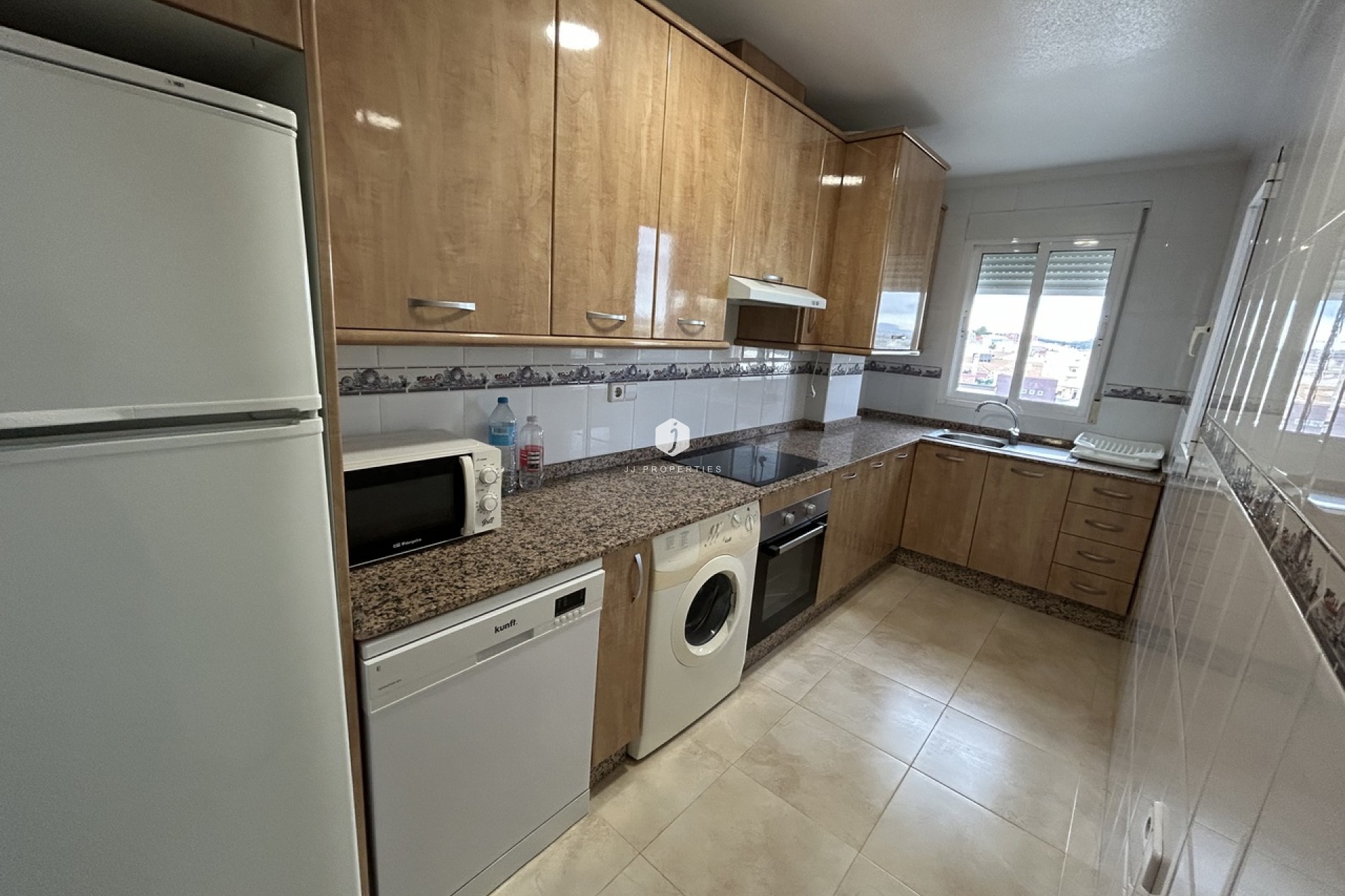 Aus zweiter Hand - Wohnung -
Alicante - Inland