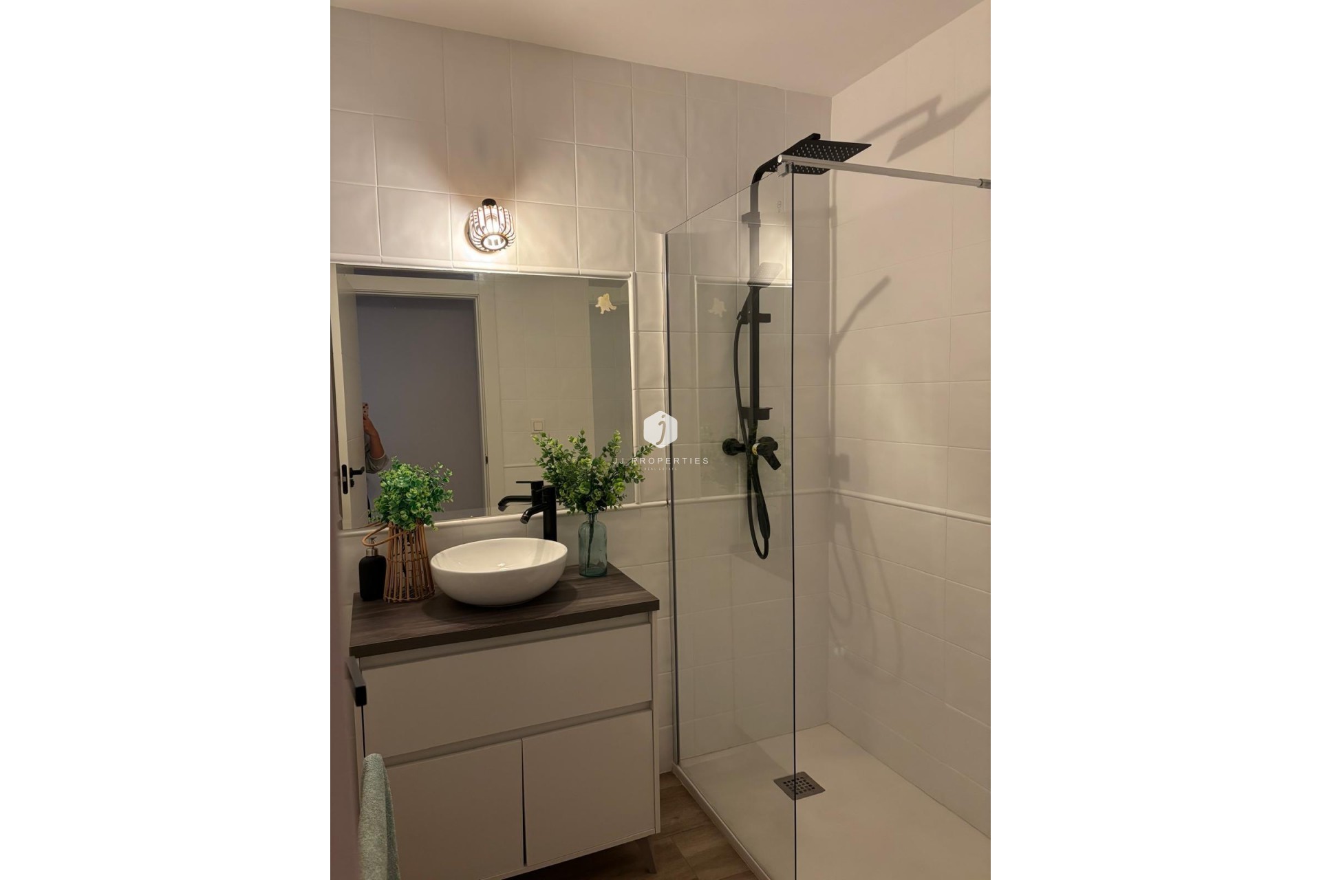 Aus zweiter Hand - Wohnung -
Almoradí - Centro Urbano 2