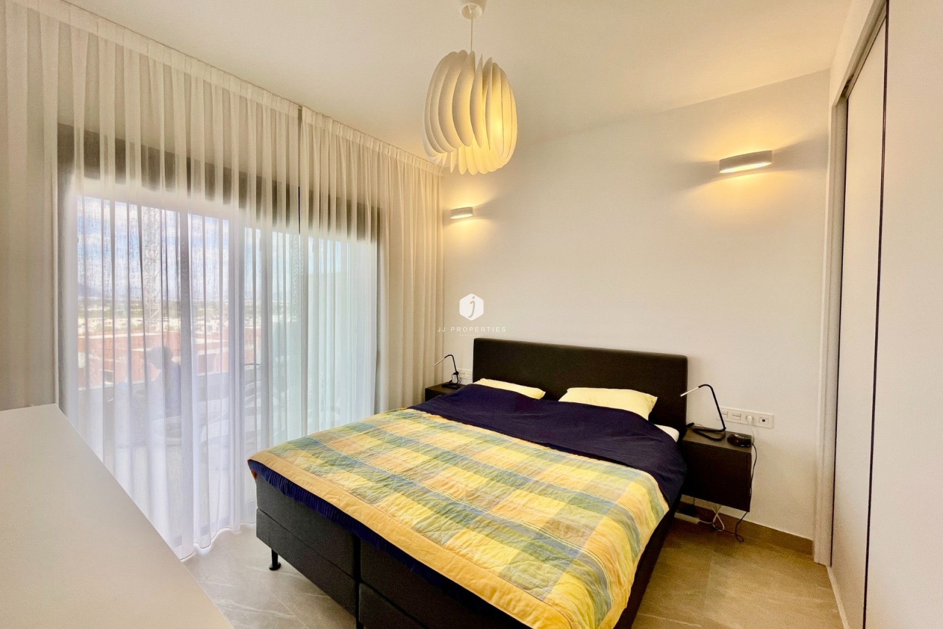 Aus zweiter Hand - Wohnung -
Benijofar - Costa Blanca