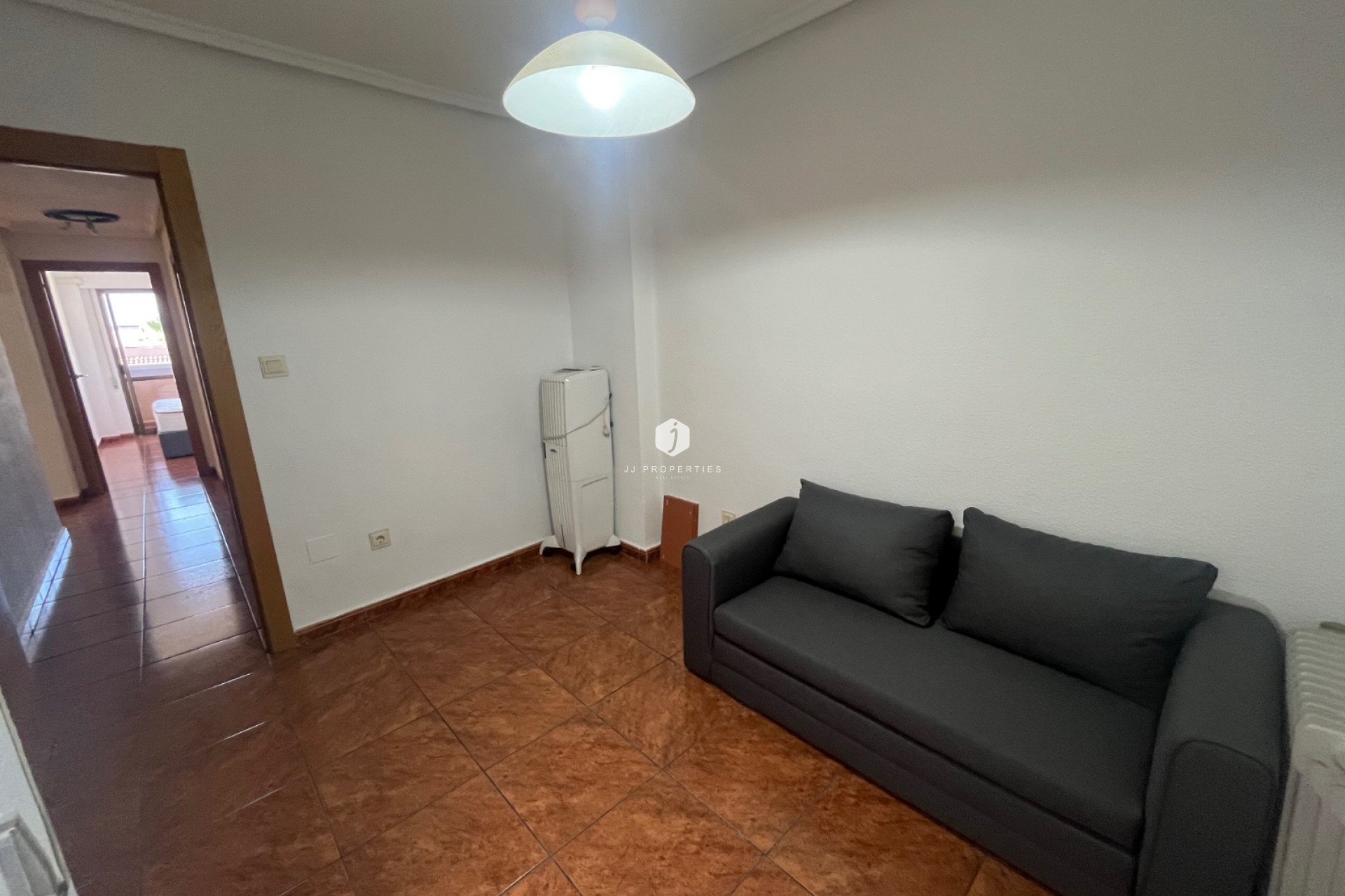 Aus zweiter Hand - Wohnung -
Benijofar - Costa Blanca