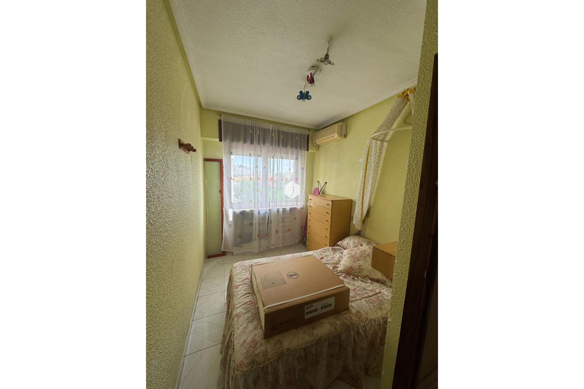 Aus zweiter Hand - Wohnung -
Bigastro - Bigastro - Town