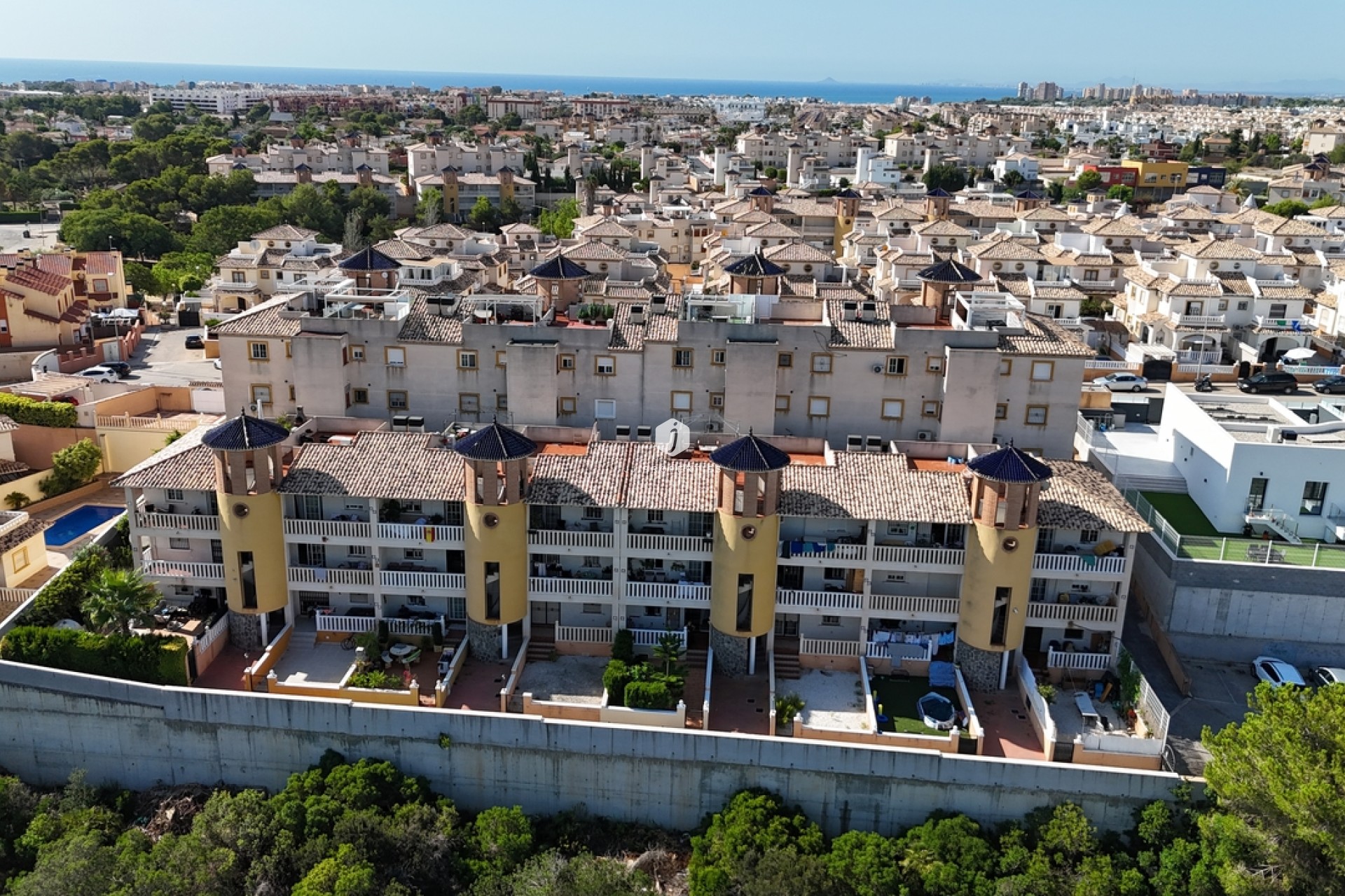Aus zweiter Hand - Wohnung -
Cabo Roig - Costa Blanca
